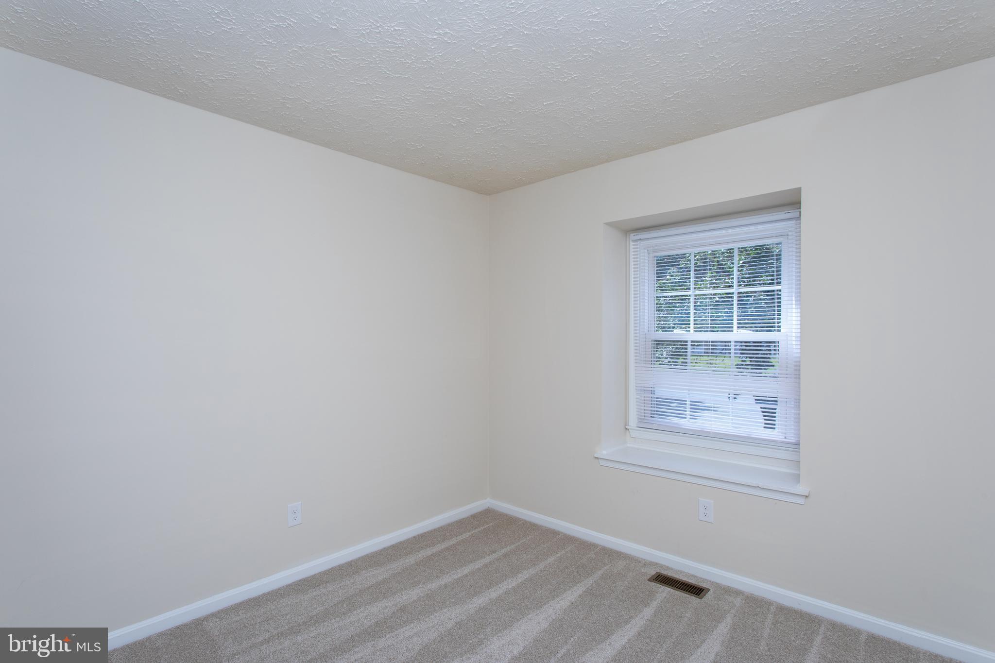 ST CHARLES HUNTINGTON - Residential