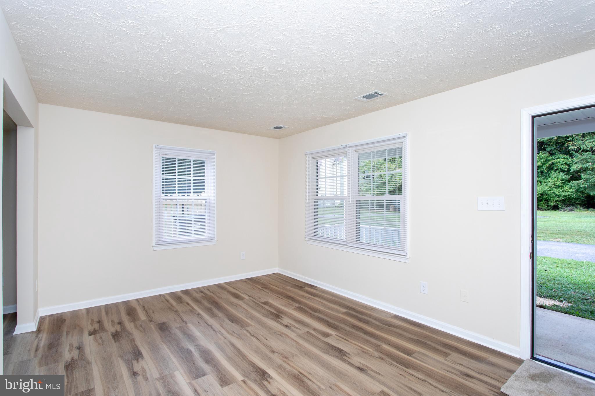 ST CHARLES HUNTINGTON - Residential