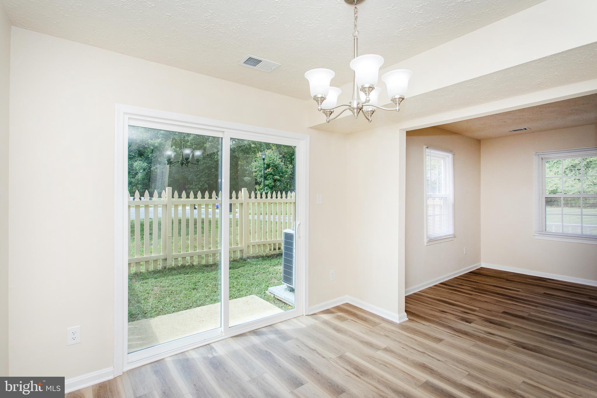 ST CHARLES HUNTINGTON - Residential