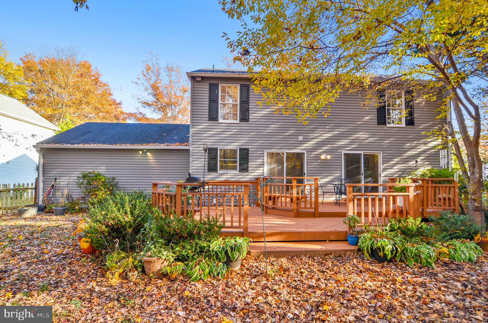 TALL OAKS CROSSING - Residential