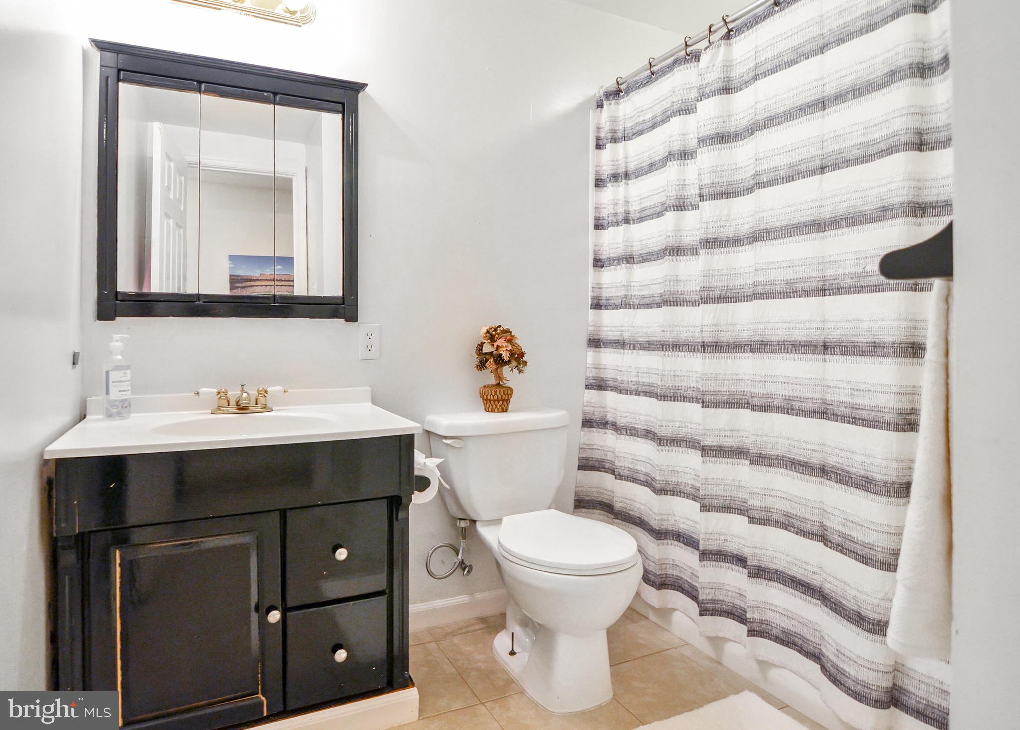 TALL OAKS CROSSING - Residential