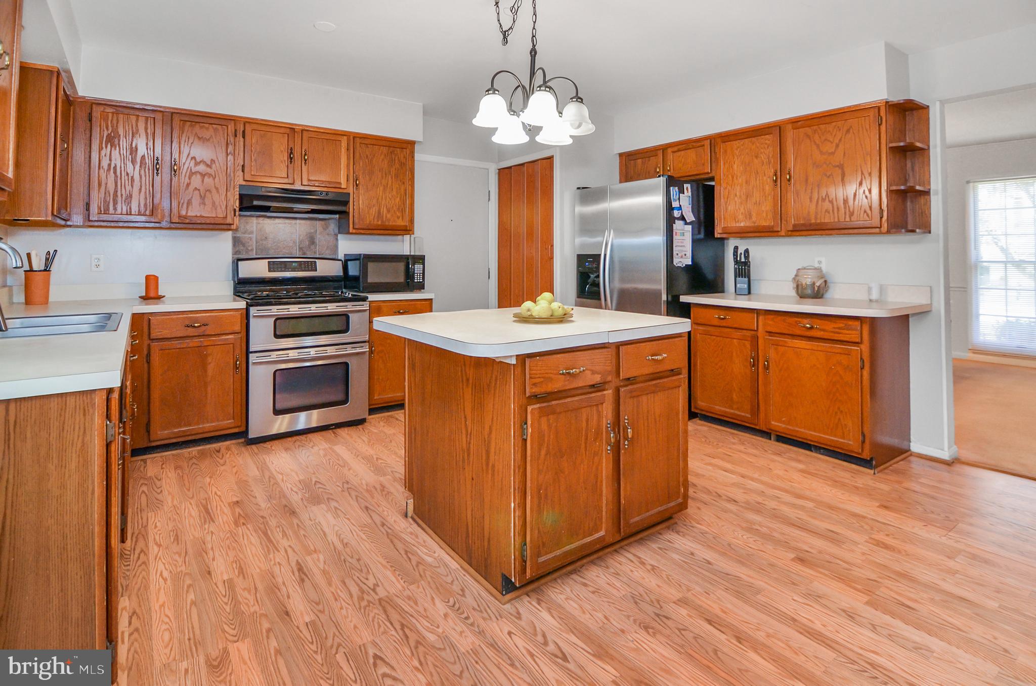 TALL OAKS CROSSING - Residential