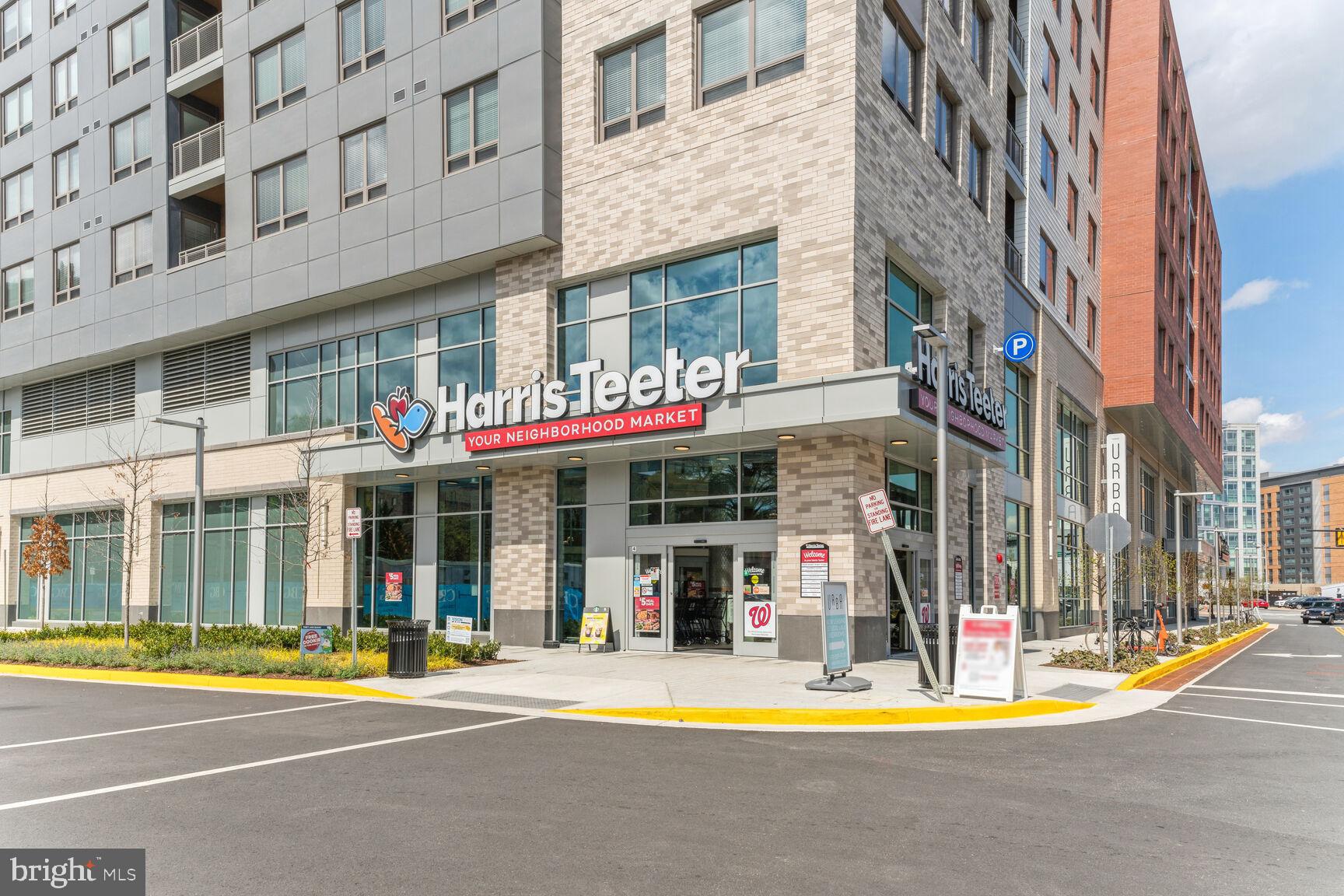 TOWNES OF BALLSTON - Residential