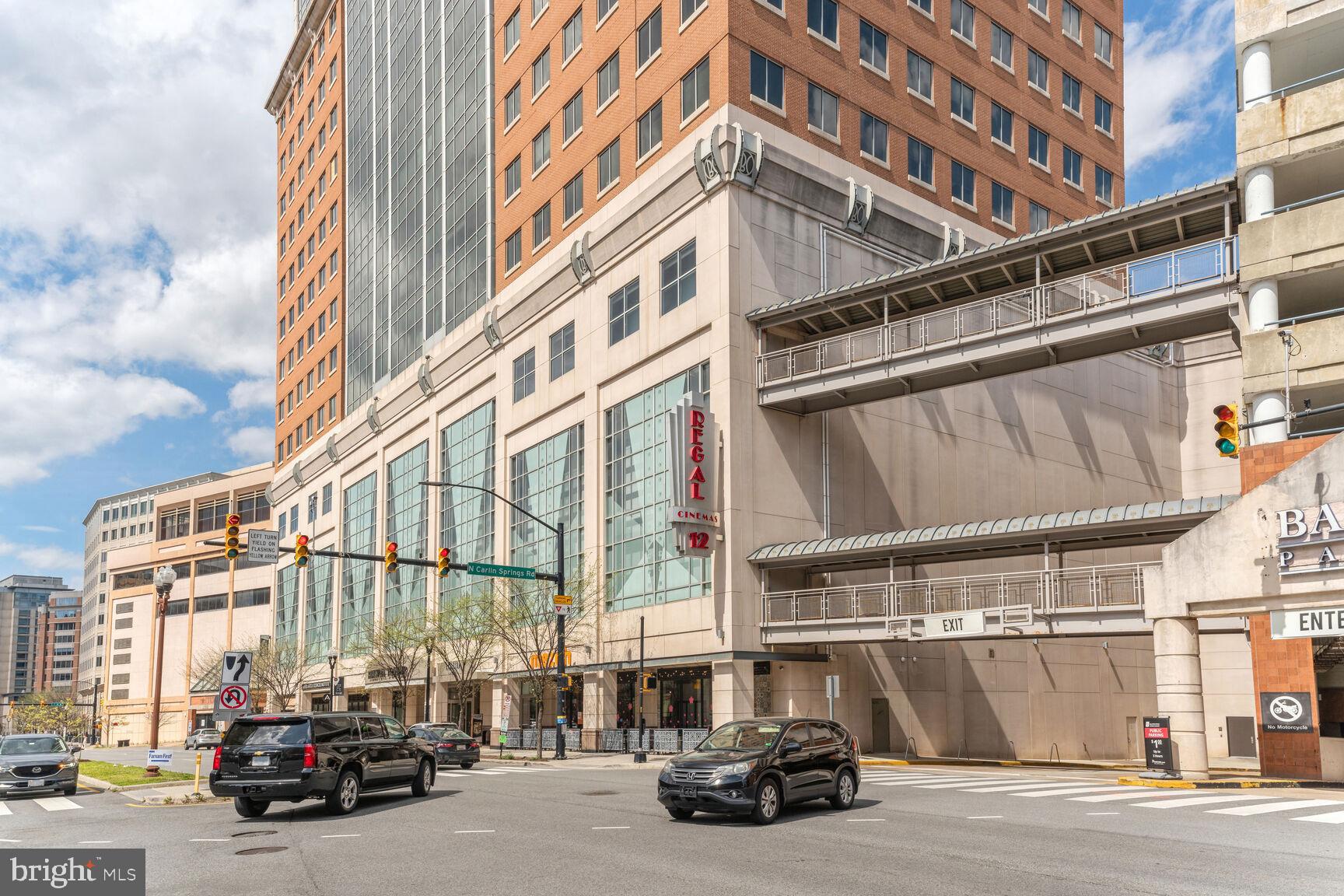 TOWNES OF BALLSTON - Residential