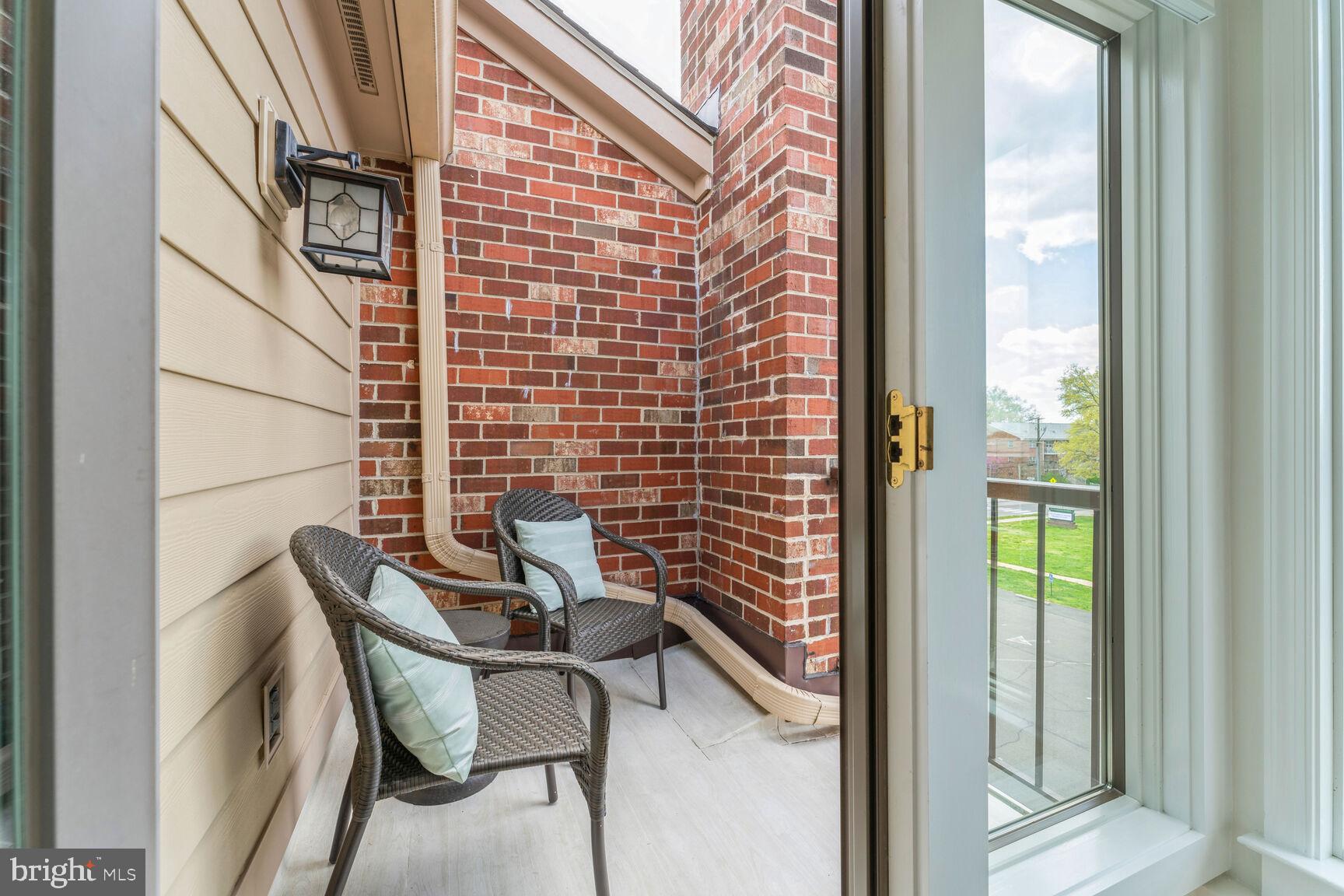 TOWNES OF BALLSTON - Residential