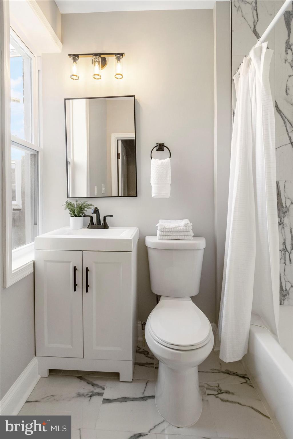 BARCLAY - Residential