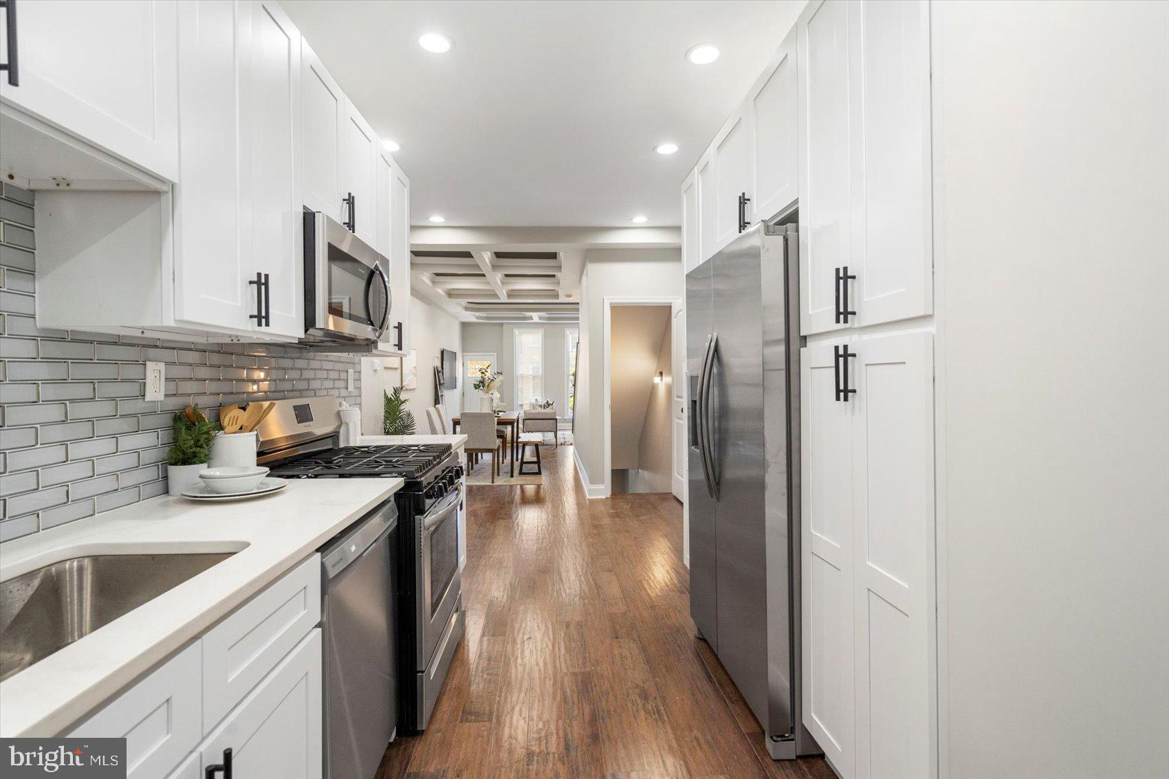 BARCLAY - Residential