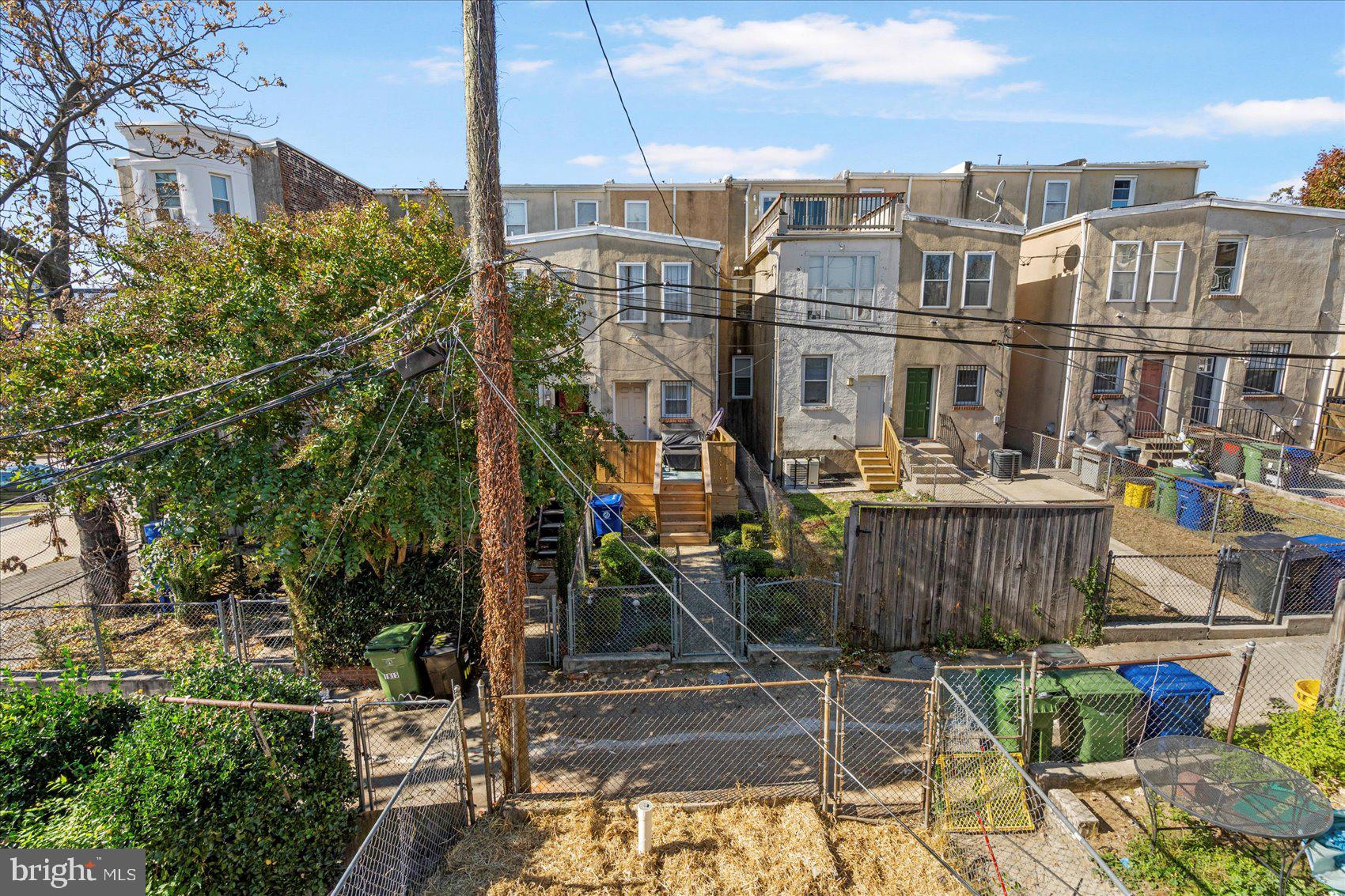 BARCLAY - Residential