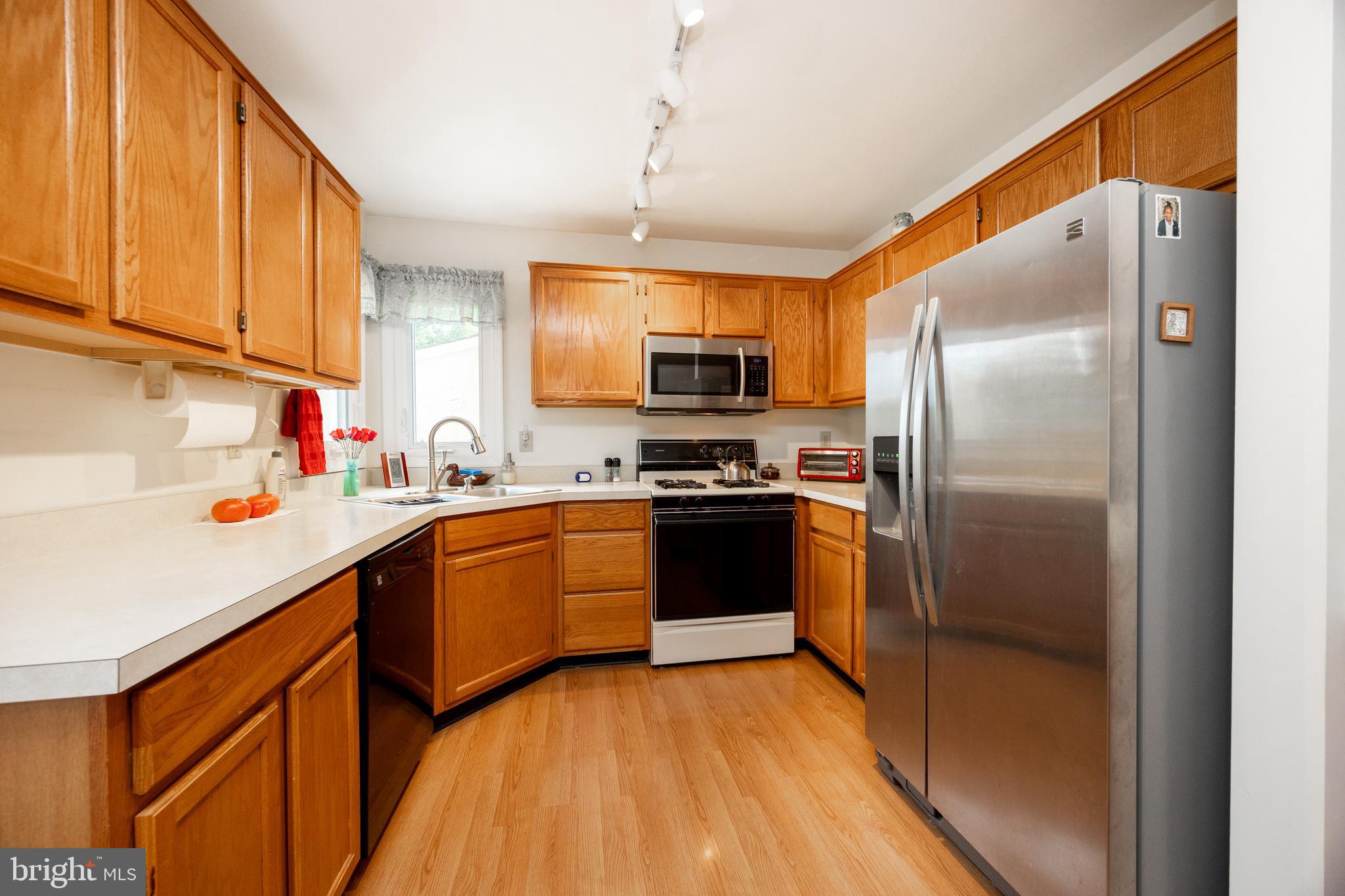 28 NORTHFIELD DRIVE