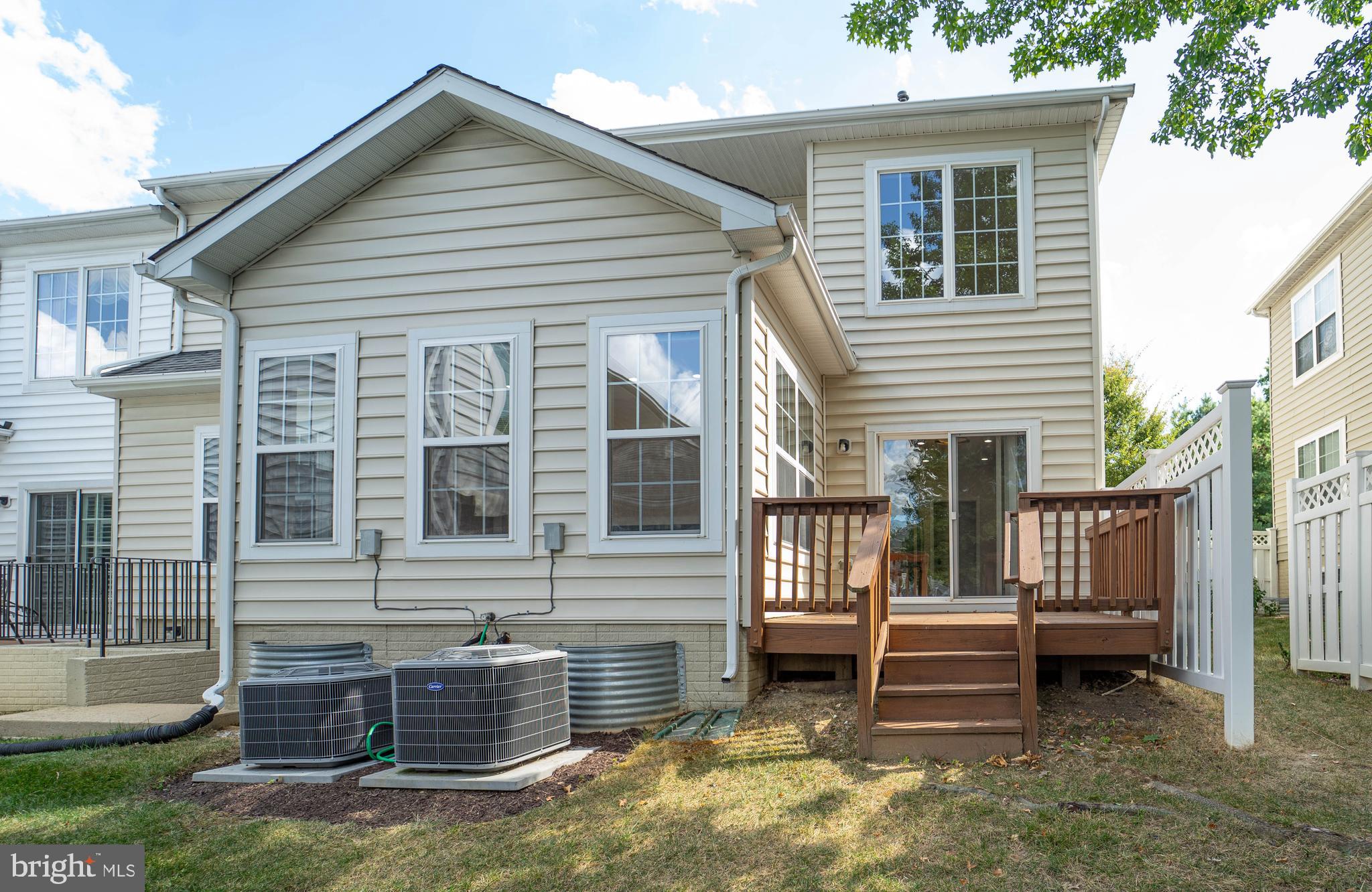 VILLAS AT SNOWDEN OVERLOOK - Residential