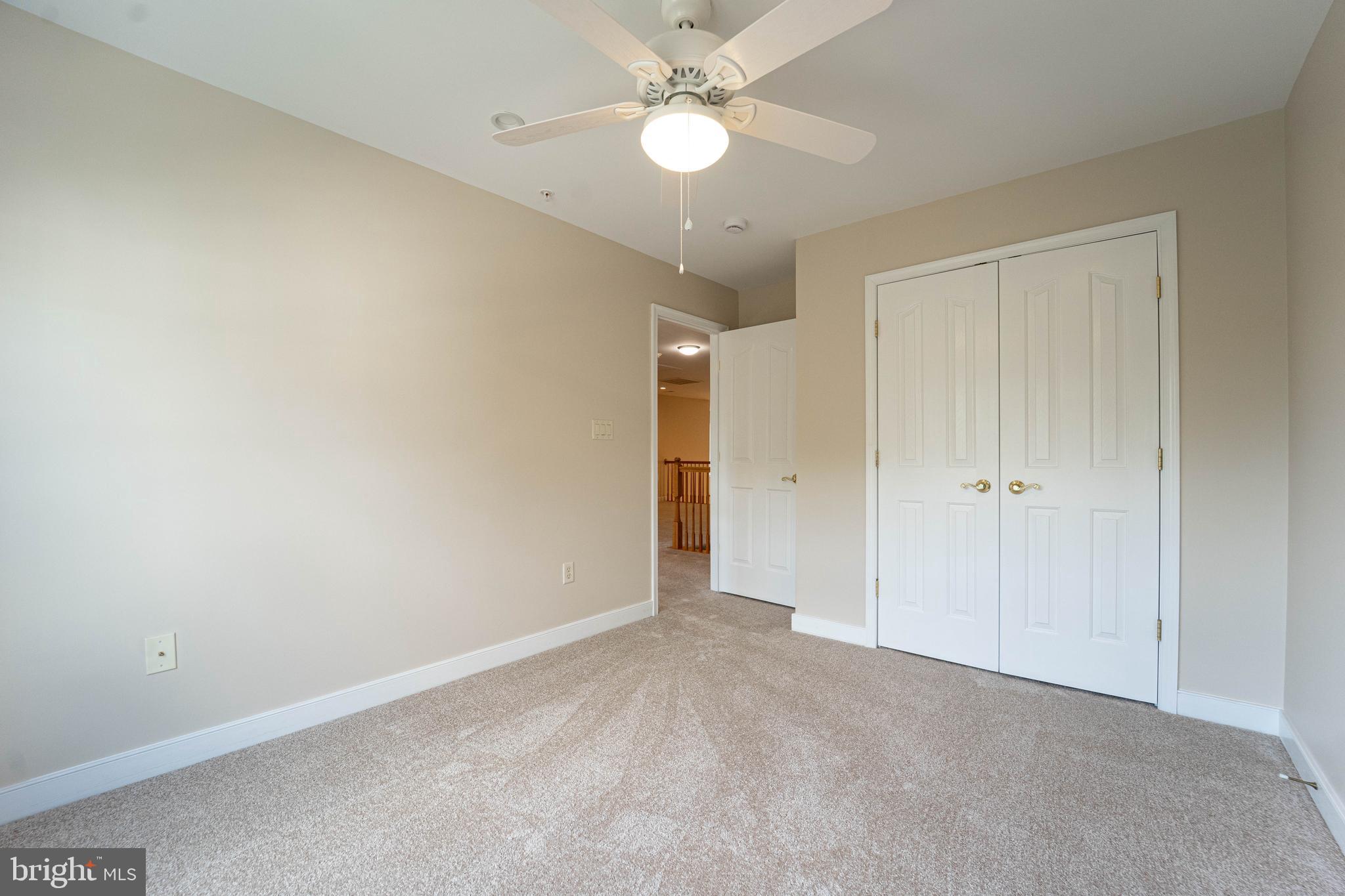 VILLAS AT SNOWDEN OVERLOOK - Residential