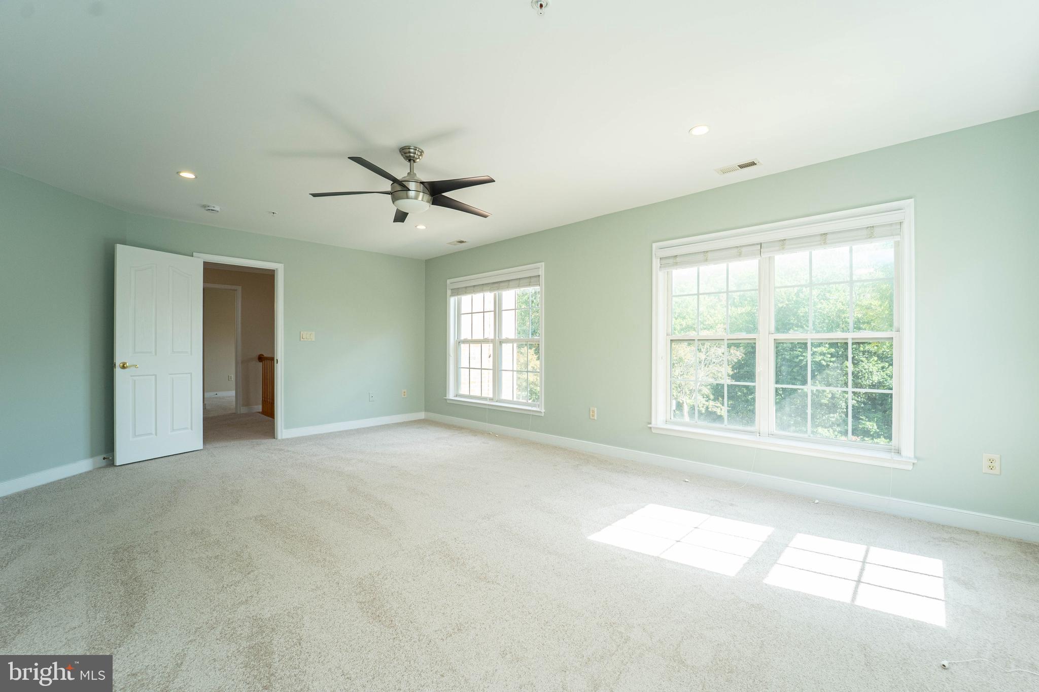 VILLAS AT SNOWDEN OVERLOOK - Residential