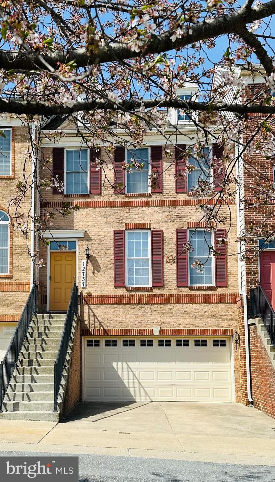 Thank you for showing,
A lender letter, proof of funds is required with the offer.
HVAC -3 Year New, Carpet-New, Stainless Appliance, Dish washer & Gas stove- 2 Year New, Refrigerator- 4 Year, 2 car Garage Door-1 Year New, Dryer-1 year New, Washer-3 Year New