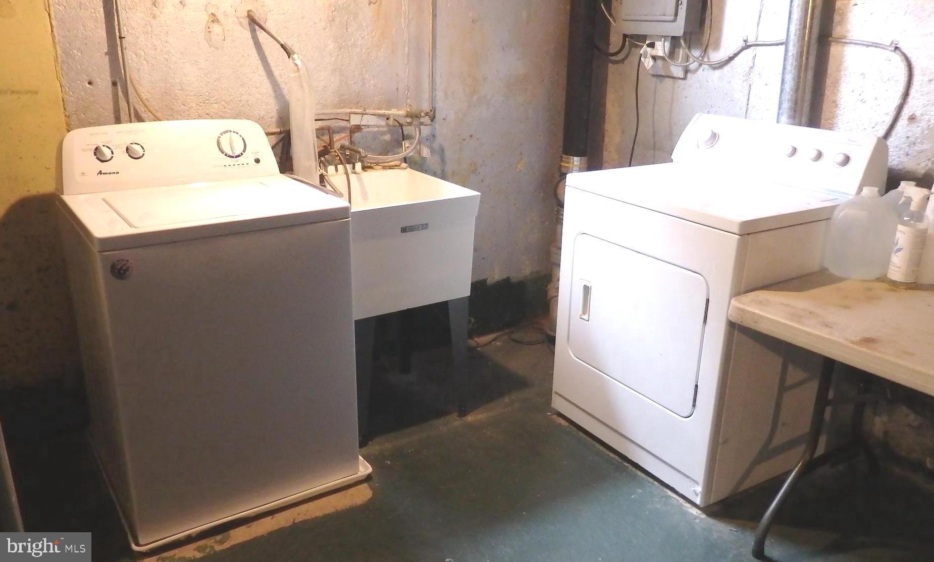 PADDOCK FARMS - Residential Lease