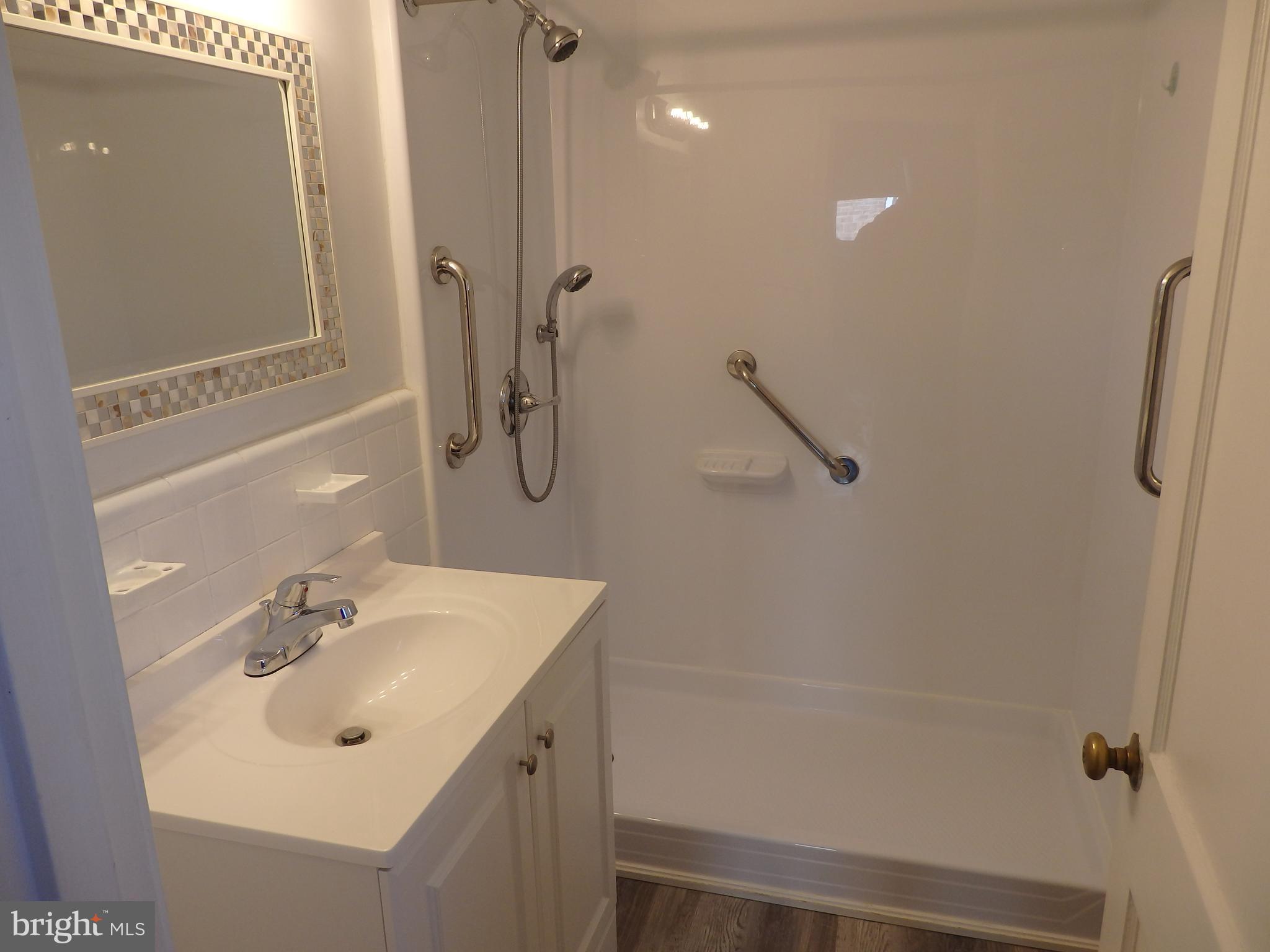 PADDOCK FARMS - Residential Lease