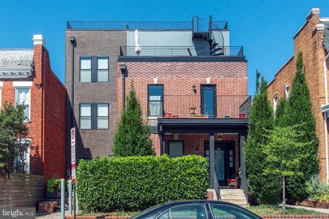 3542 WARDER STREET NW 204 WASHINGTON DC 20010