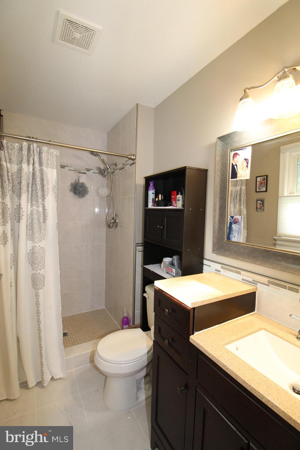 CHANCELLOR GREEN - Residential