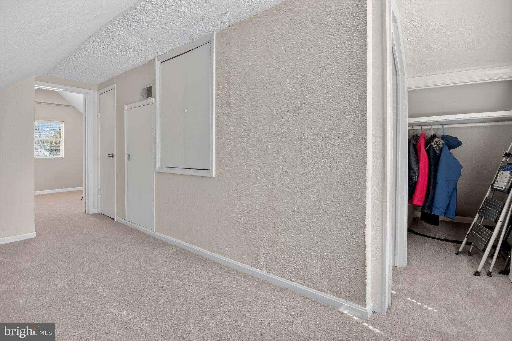 MANASSAS PARK - Residential