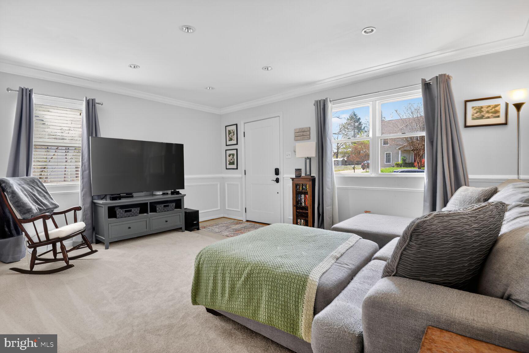 MANASSAS PARK - Residential