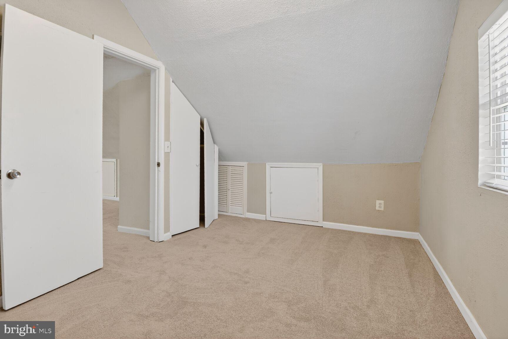 MANASSAS PARK - Residential