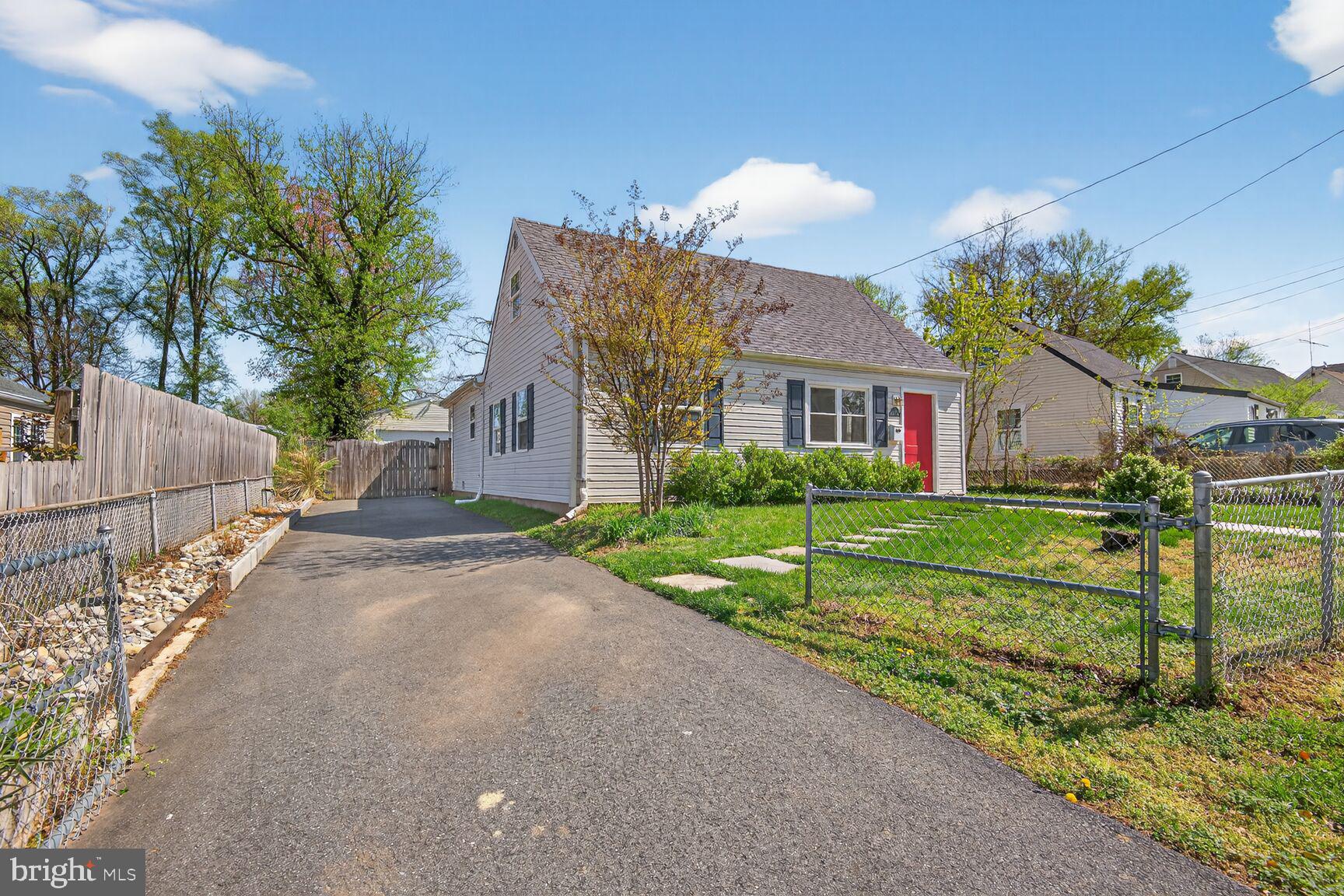 MANASSAS PARK - Residential