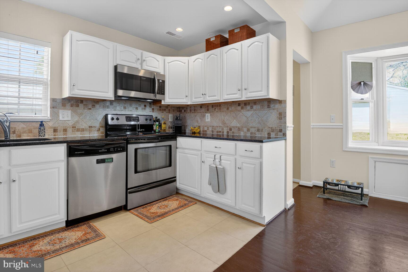 MANASSAS PARK - Residential