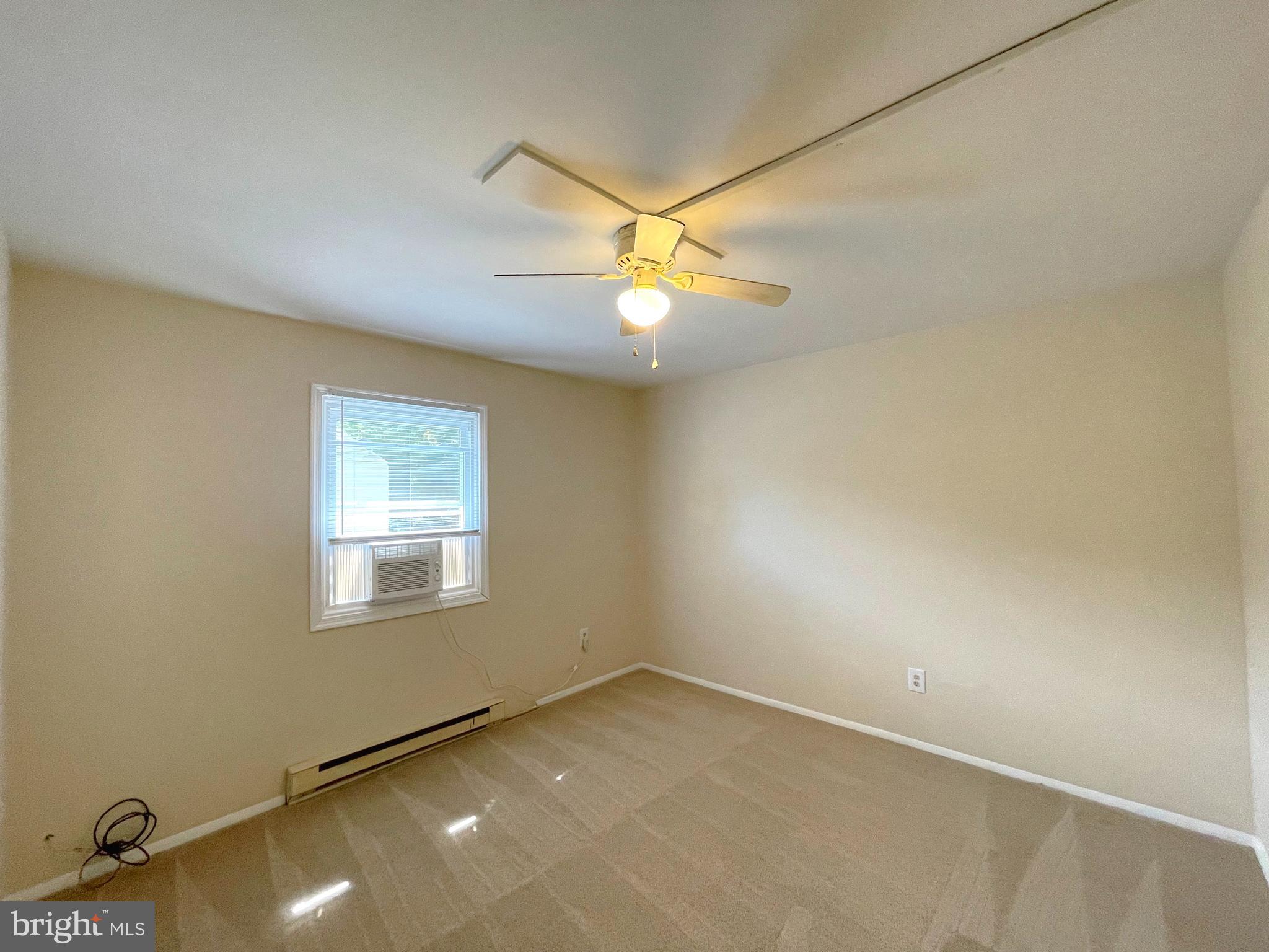 SOUTHAMPTON - Residential Lease