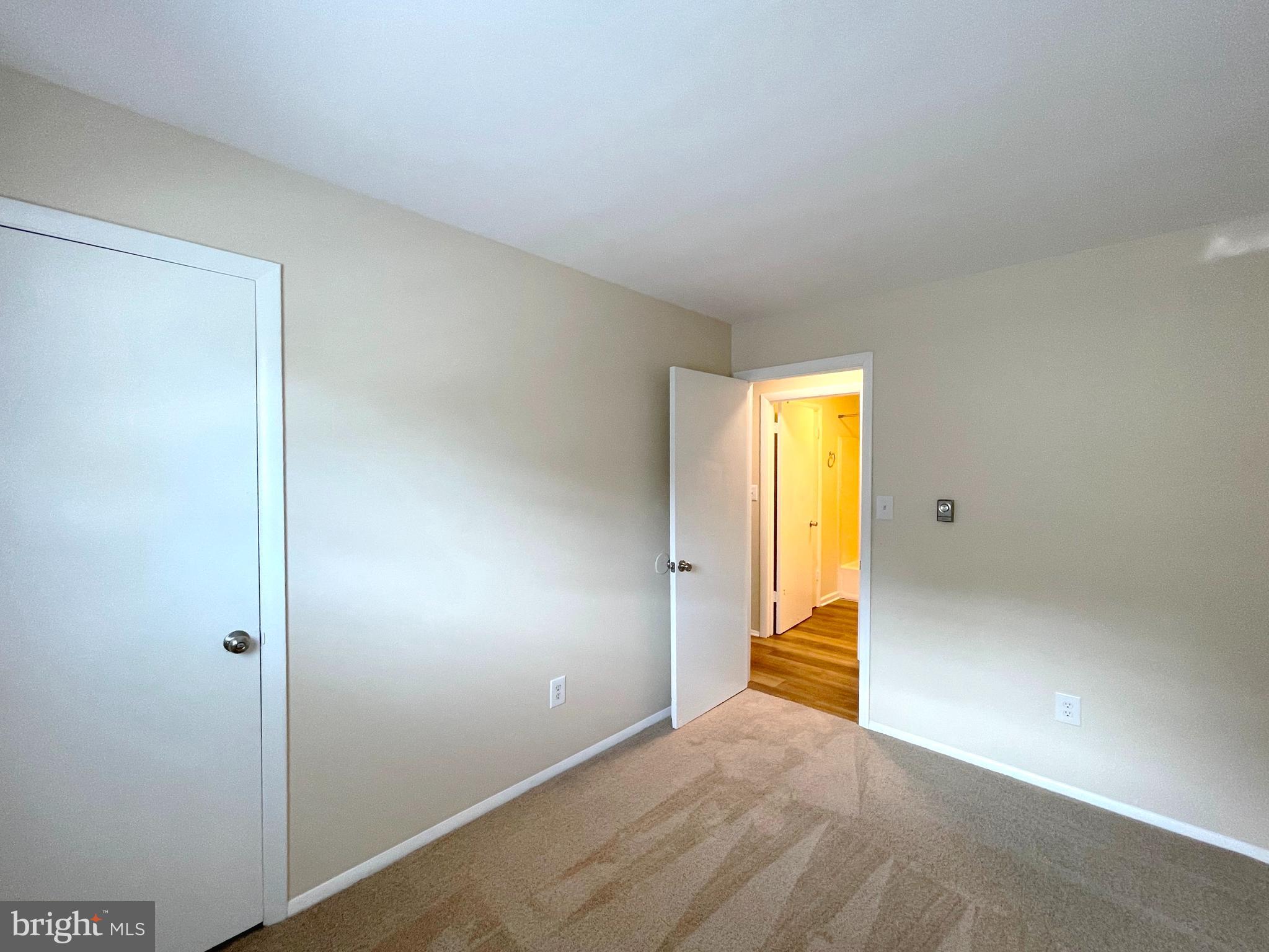 SOUTHAMPTON - Residential Lease