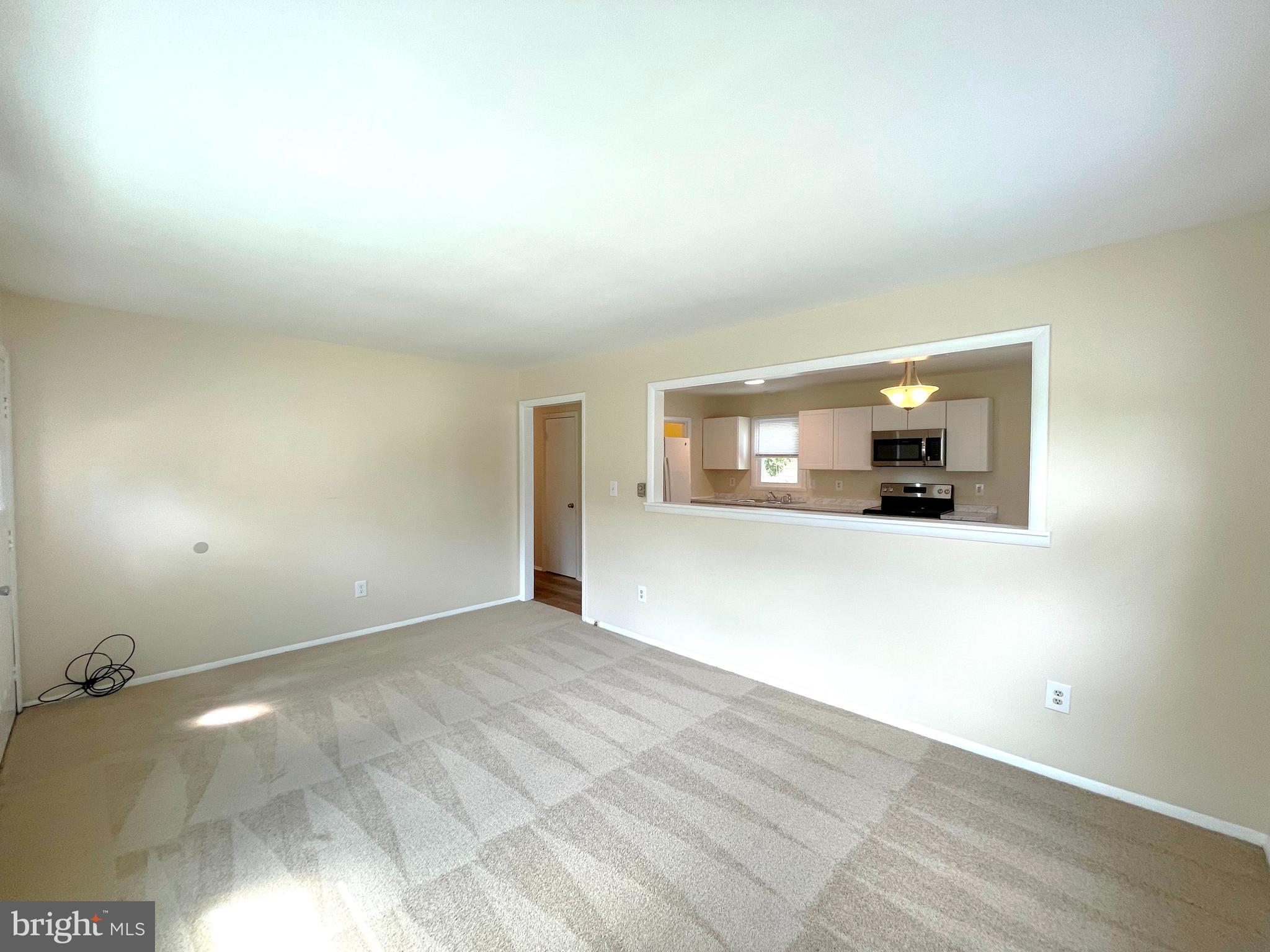 SOUTHAMPTON - Residential Lease