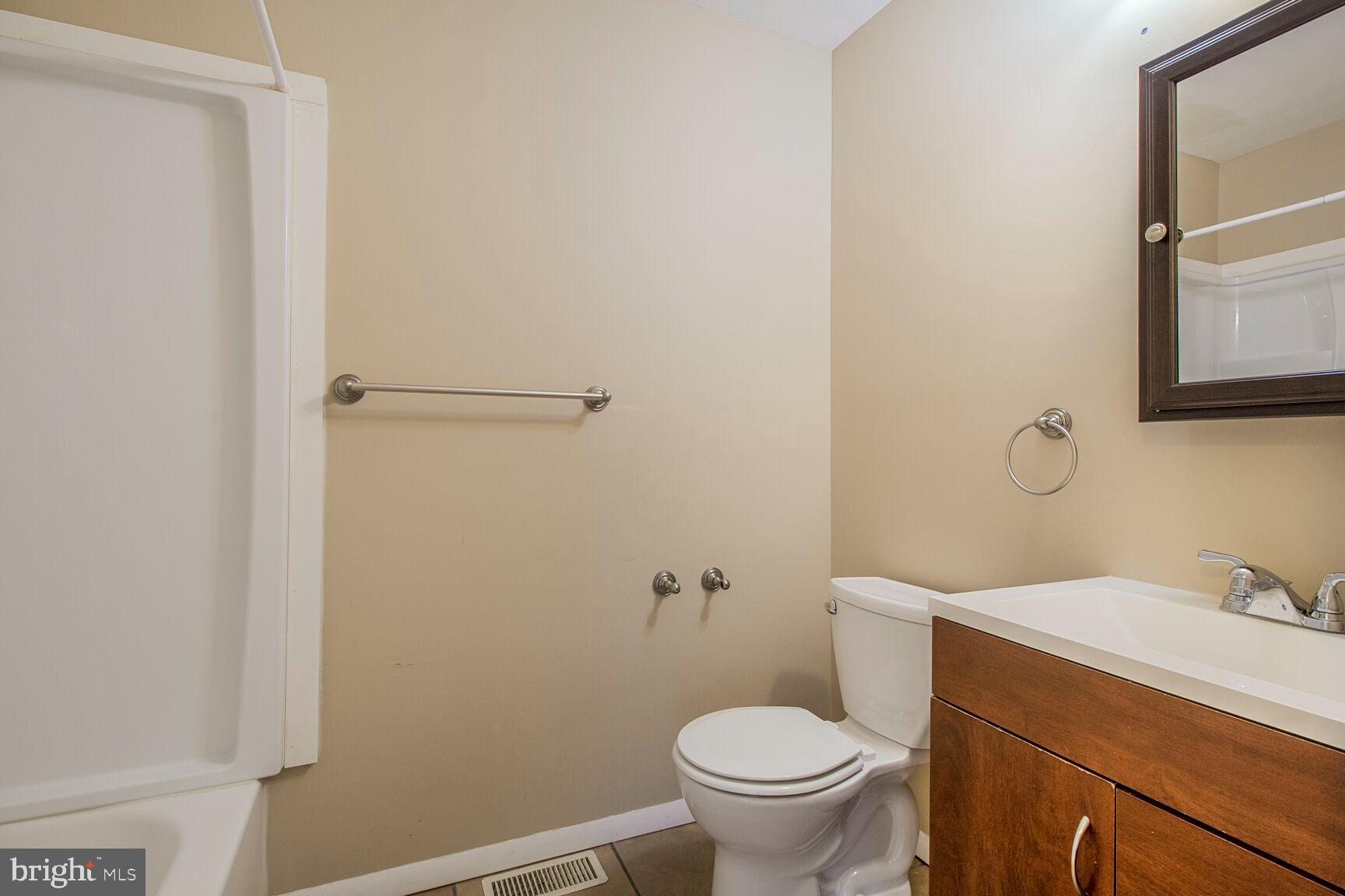 RANDALL - Residential