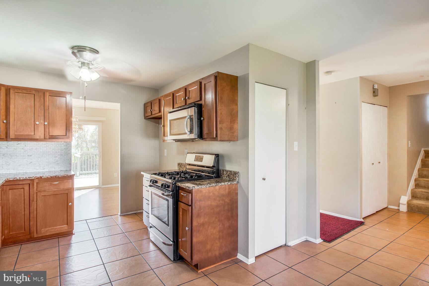 RANDALL - Residential