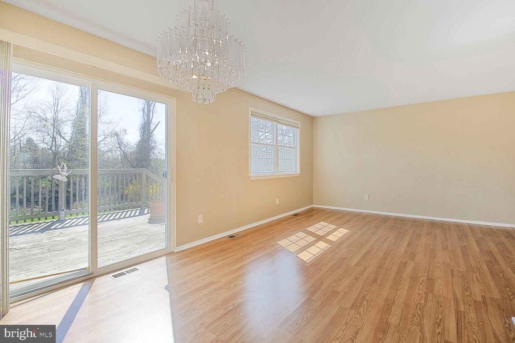 RANDALL - Residential