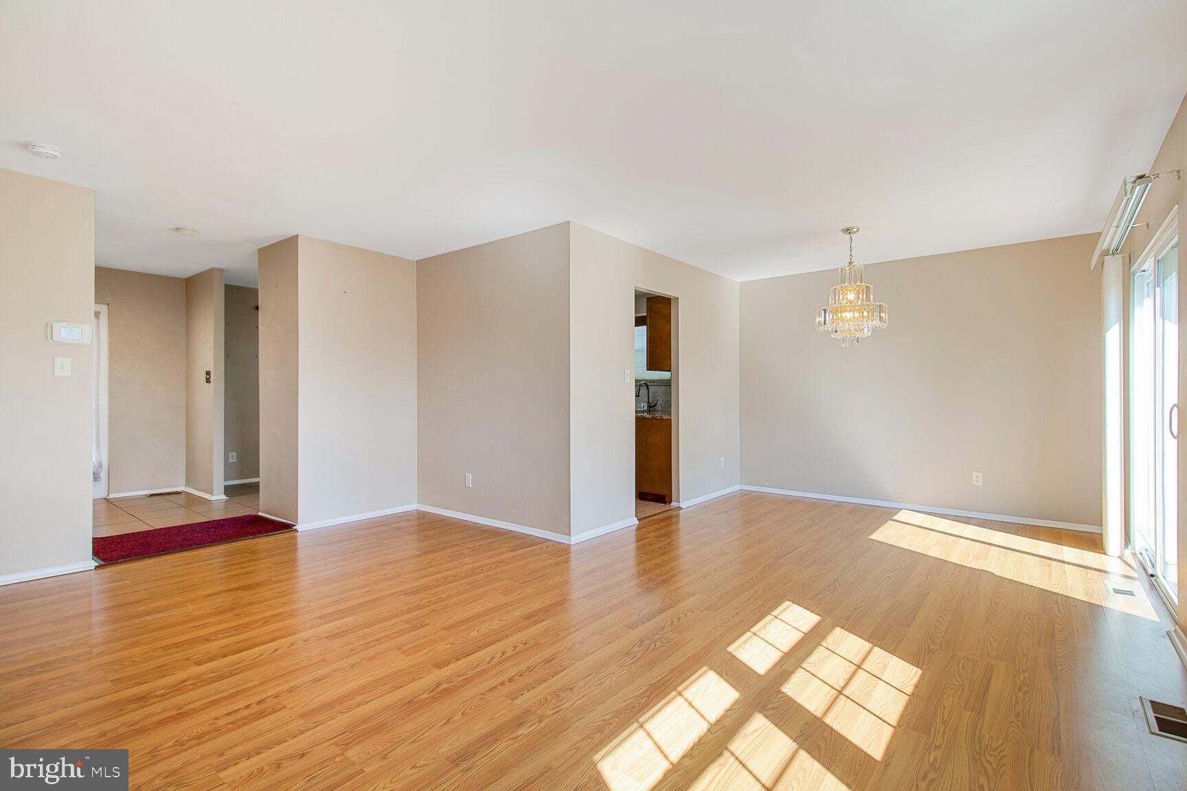 RANDALL - Residential