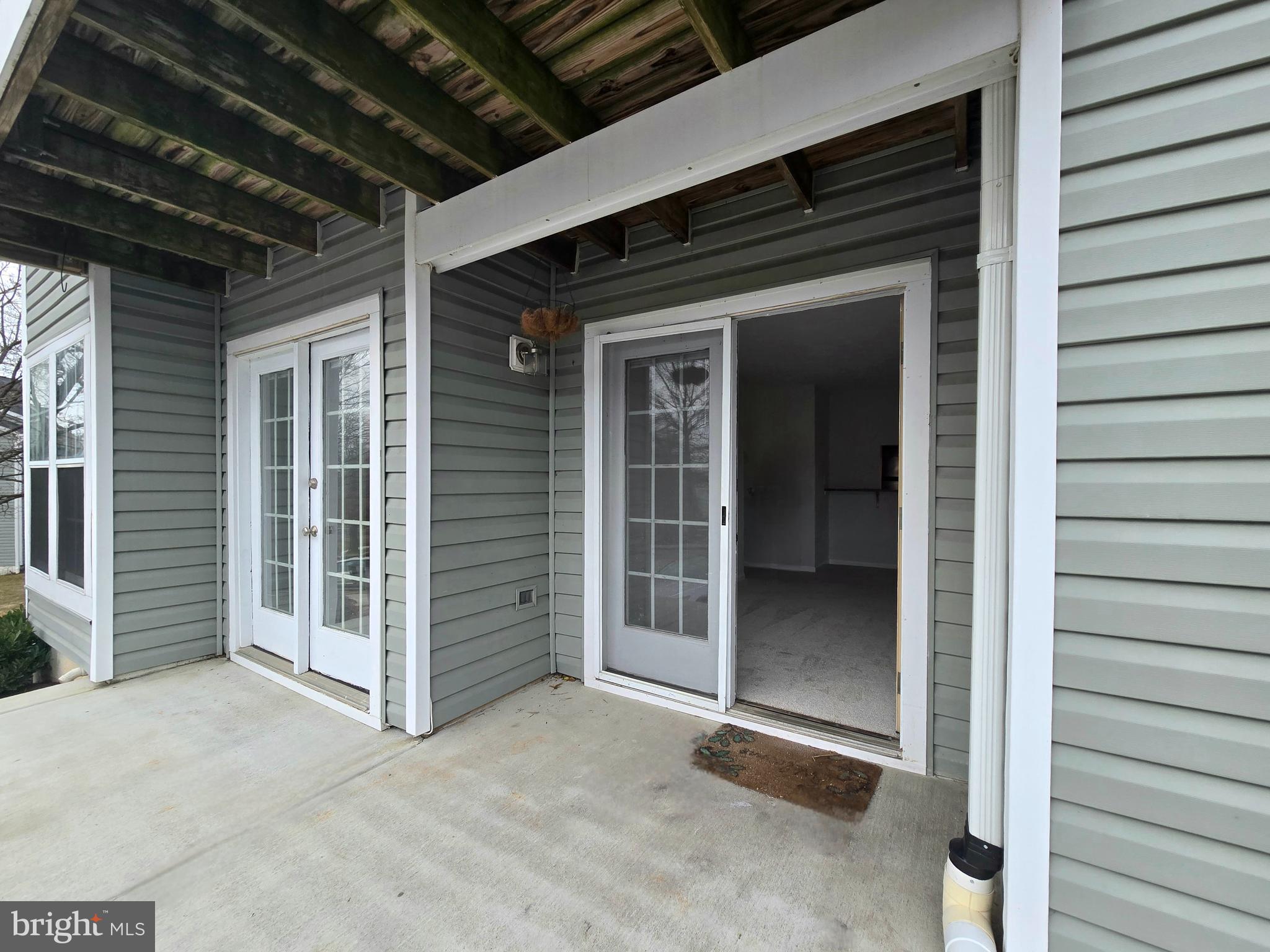 ROCKBURN COMMONS II - Residential