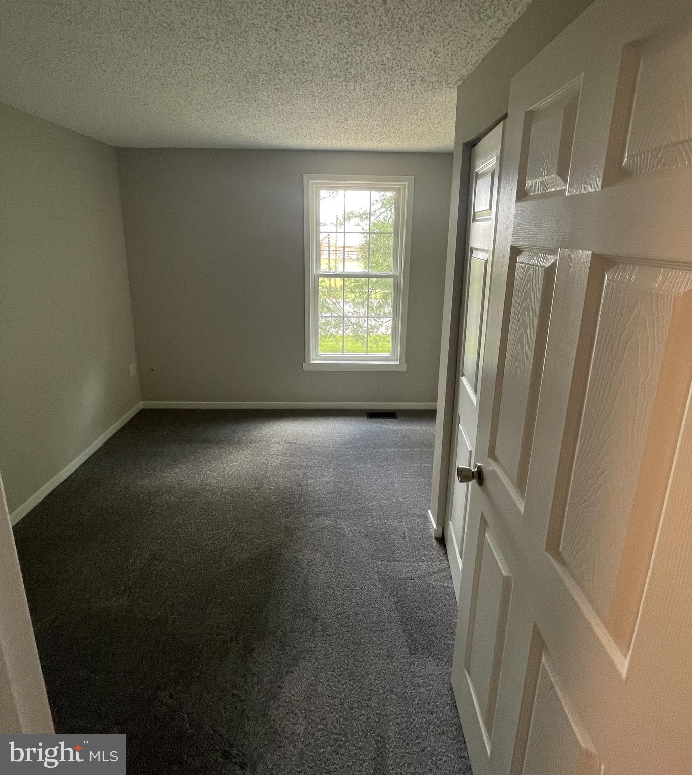 LANGLEY EAST - Residential