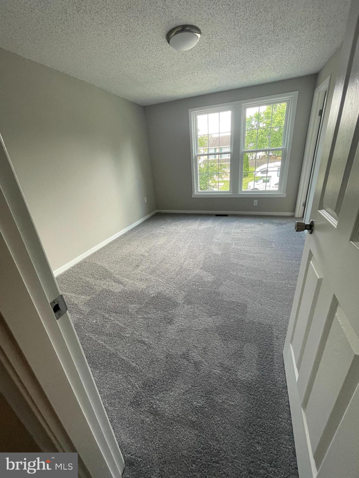 LANGLEY EAST - Residential