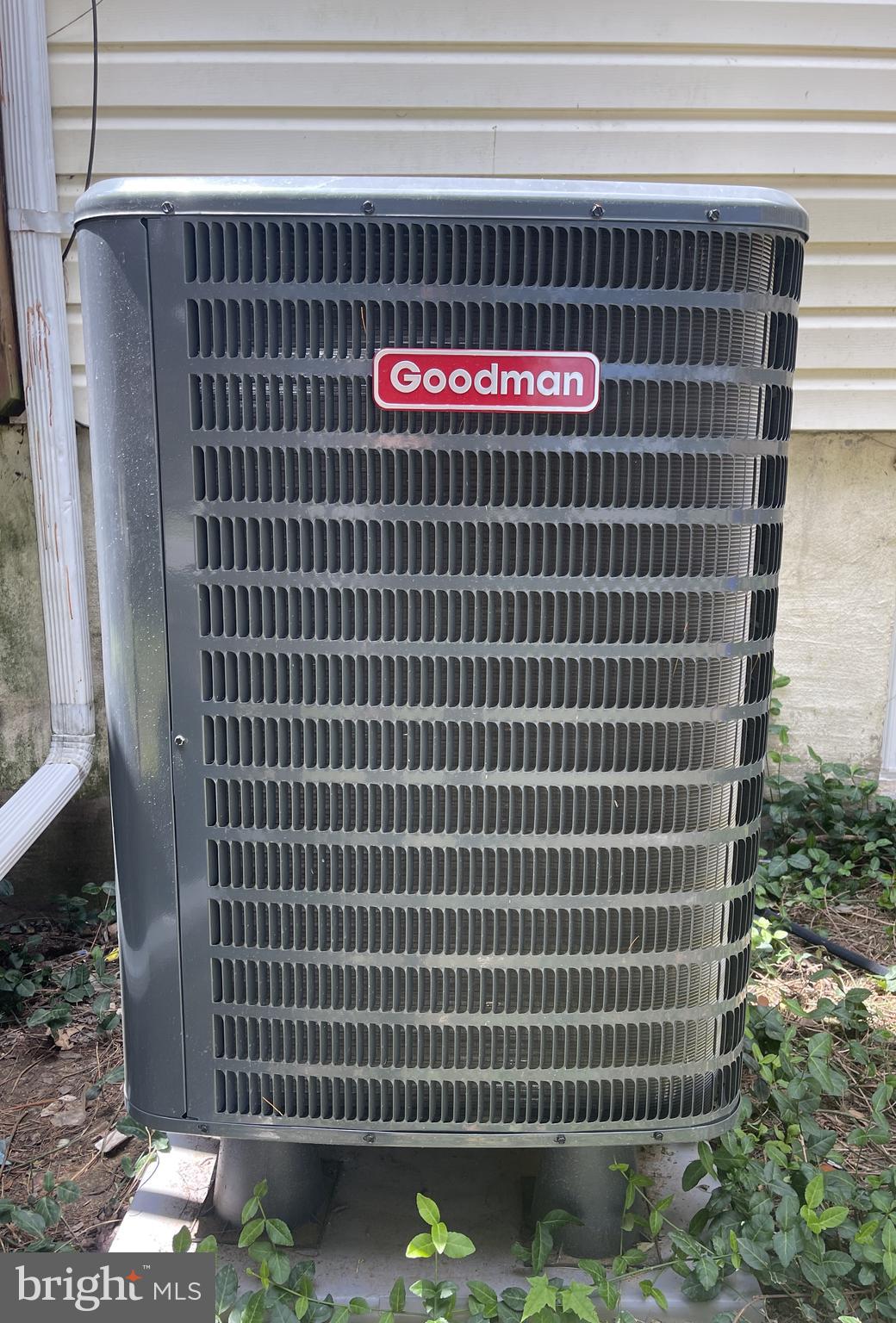 LANGLEY EAST - Residential