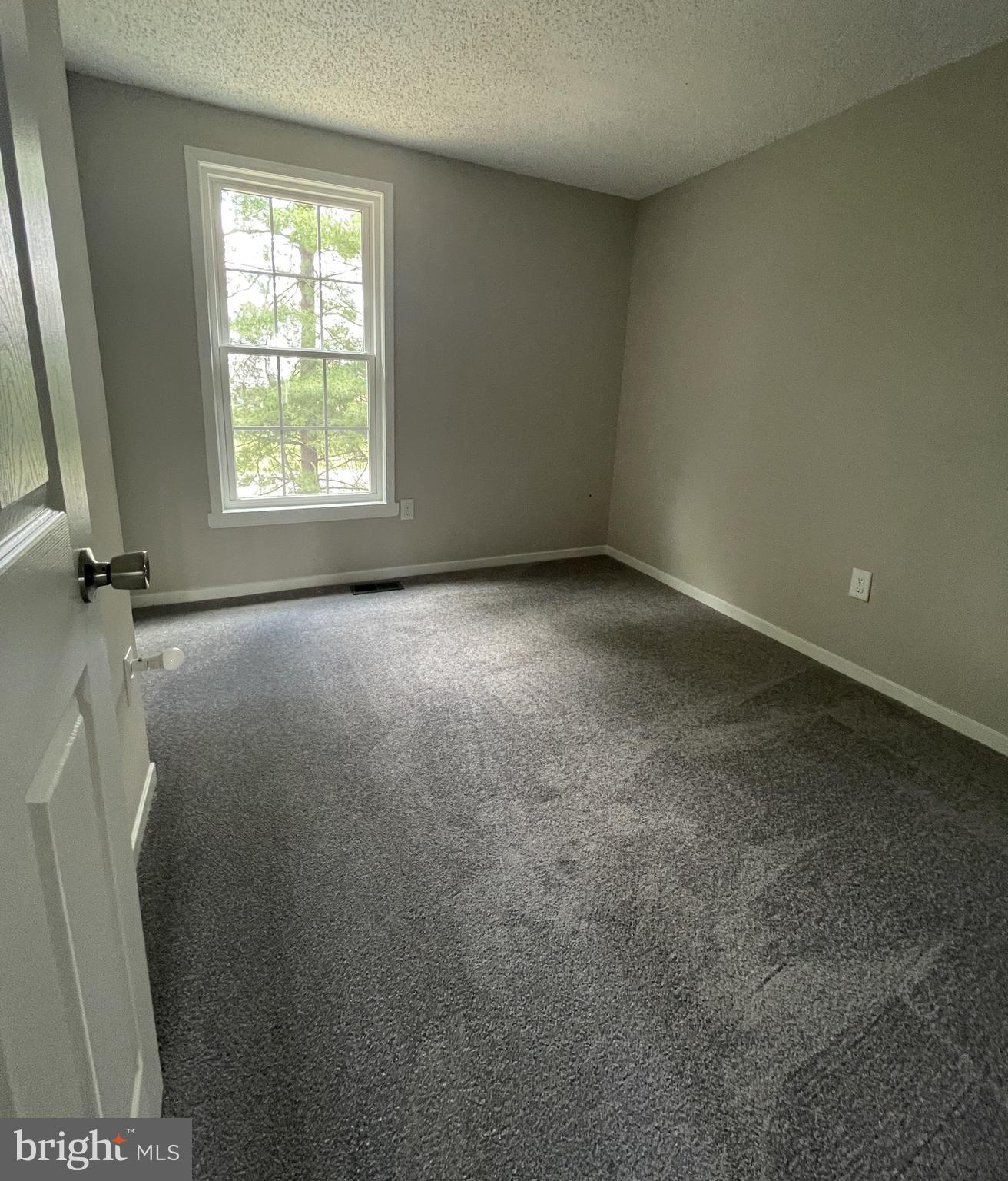 LANGLEY EAST - Residential