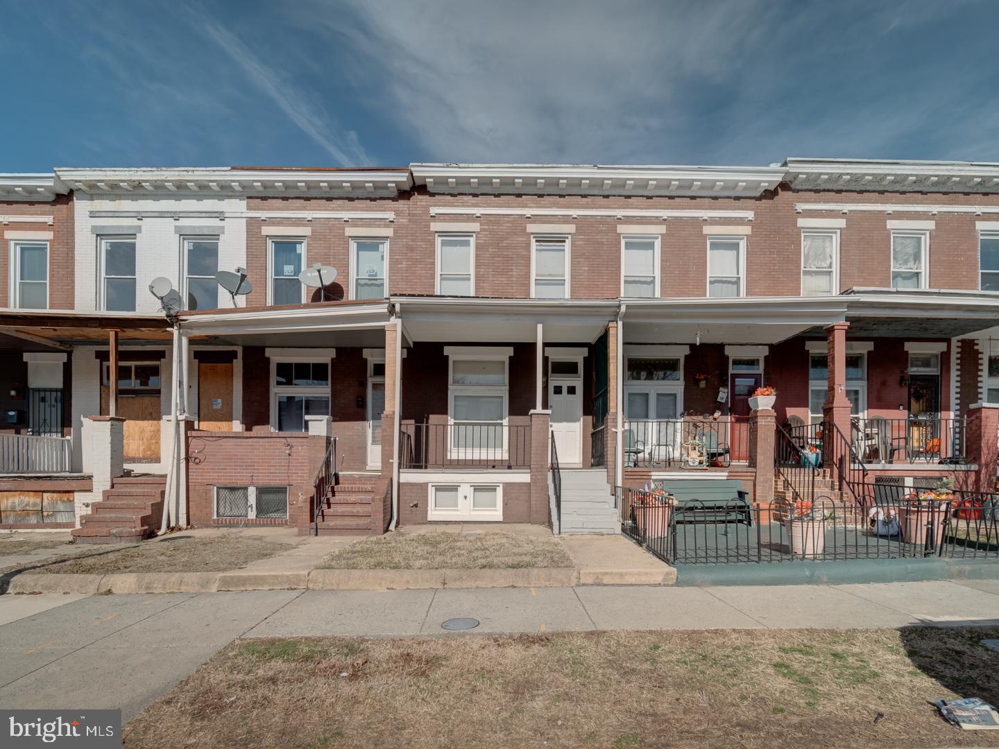 SELLER ASSISTANCE AVAILABLE TODAY, READY FOR YOU TO MOVE IN!! New opportunity to own in Baltimore is hitting the market!! First time homebuyers, there are programs to help you get into this home with little to no money out of your pocket. Seller if offering closing help as well, call TODAY to ask how you can benefit from these programs. Rent will continue to go up, call TODAY to learn the first steps in building wealth through real estate and stop moving every two years when your rent increases. Investors looking to add a solid portfolio with recent renovations that will reduce your out of pocket expenses, then you will want to schedule a showing for this property TODAY!!
TODAY is the day to buy a piece of the bubbling Baltimore housing market, don't miss the opportunity or the opportunity will miss you!!