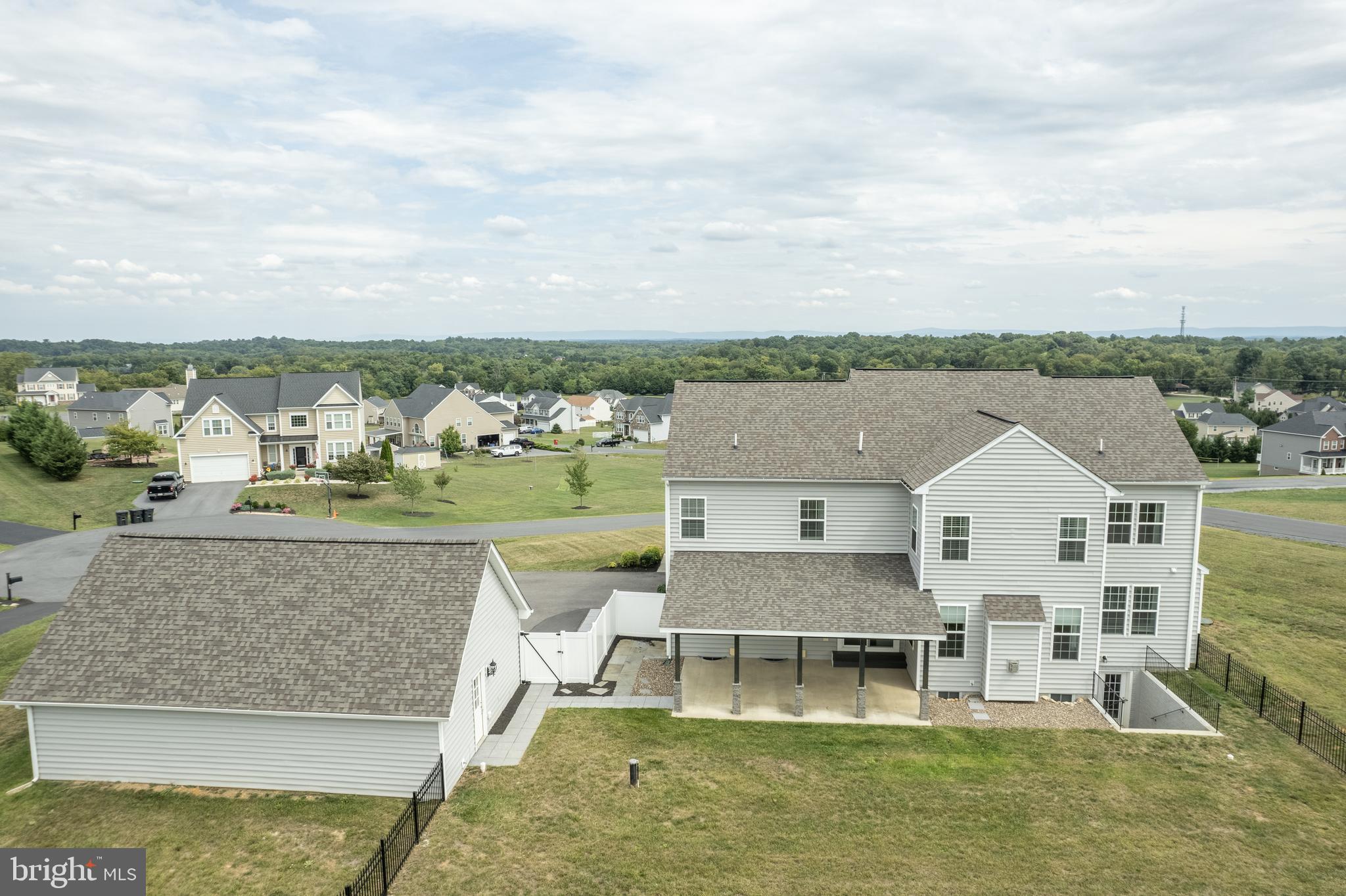 RIDGES OF TUSCARORA - Residential