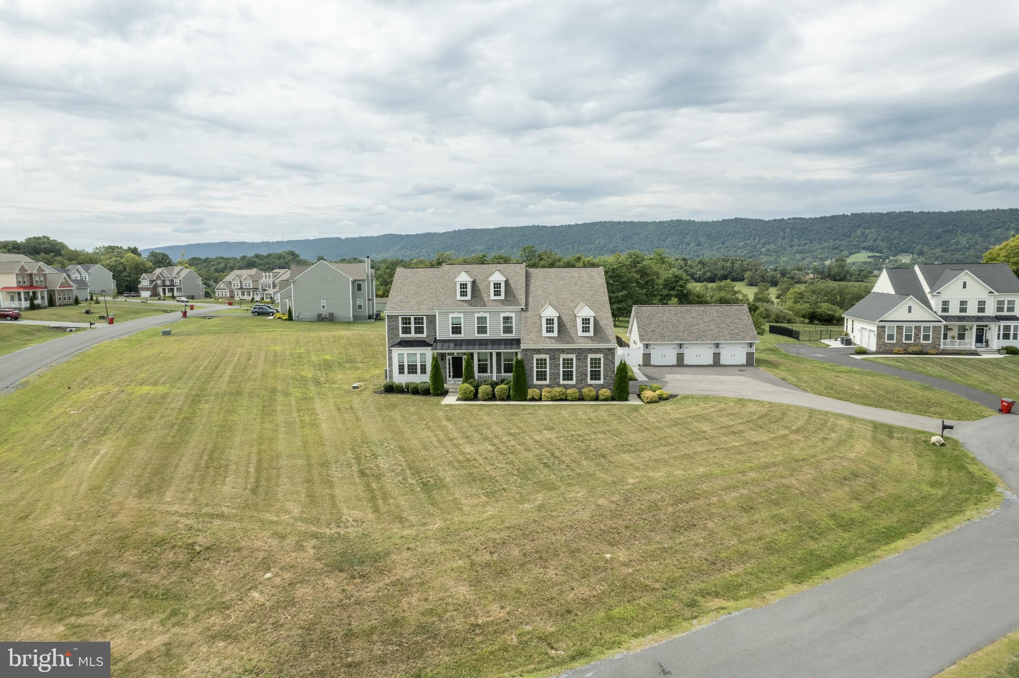 RIDGES OF TUSCARORA - Residential