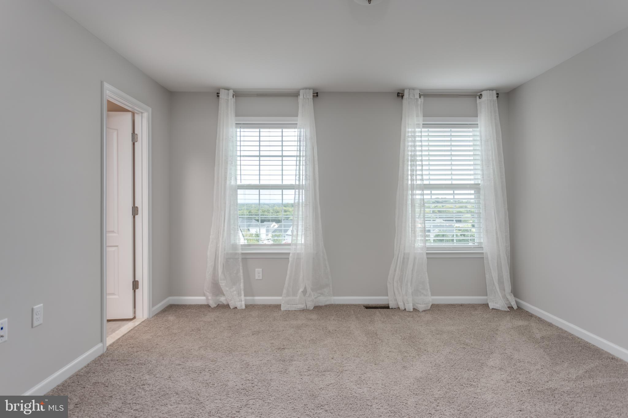 RIDGES OF TUSCARORA - Residential