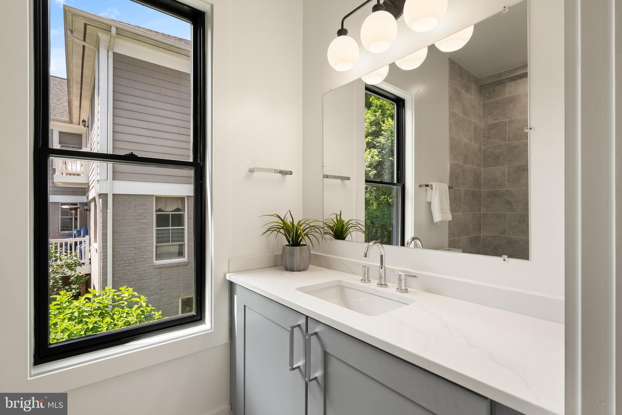 PARKWOOD - Residential