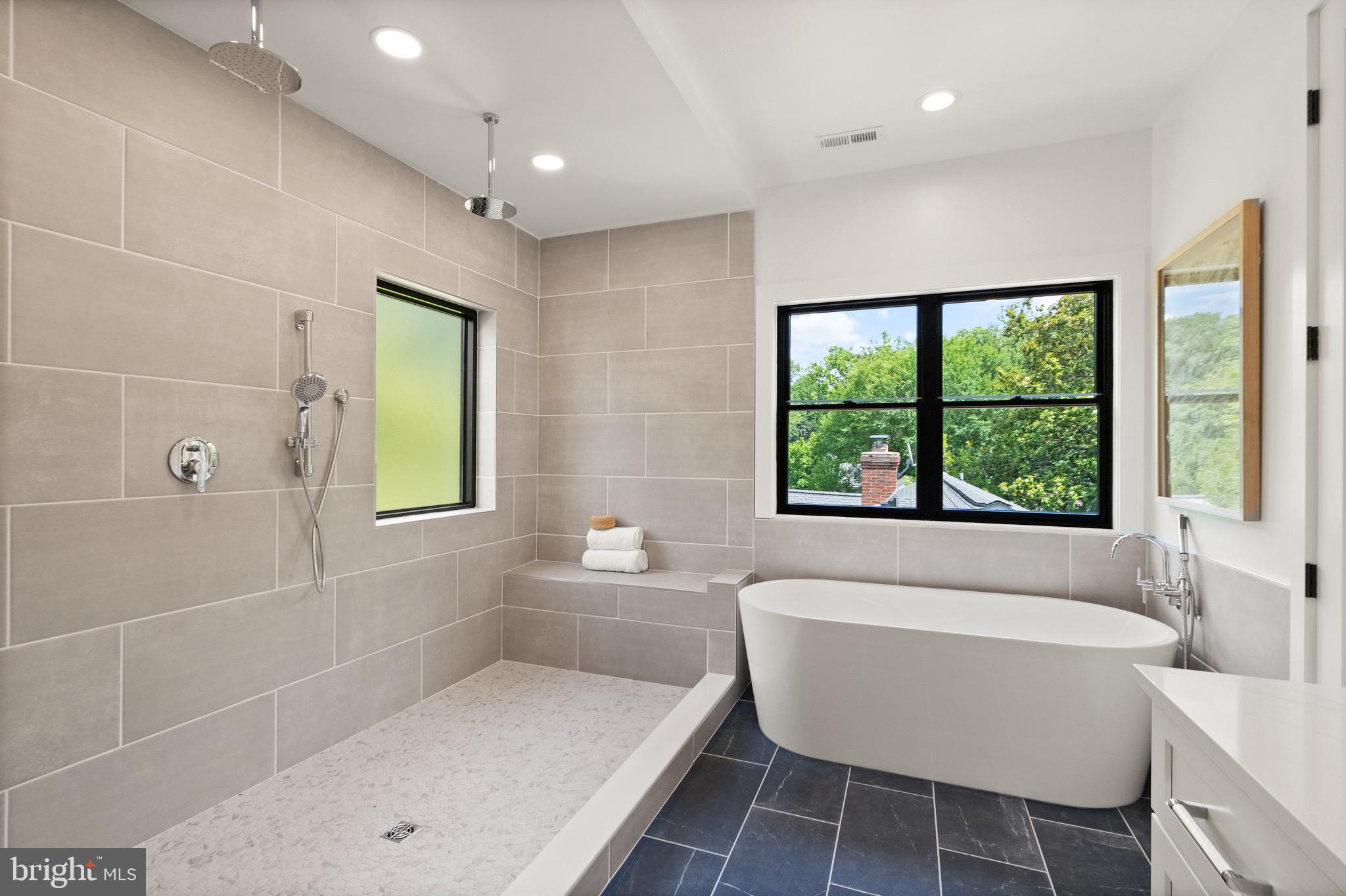 PARKWOOD - Residential