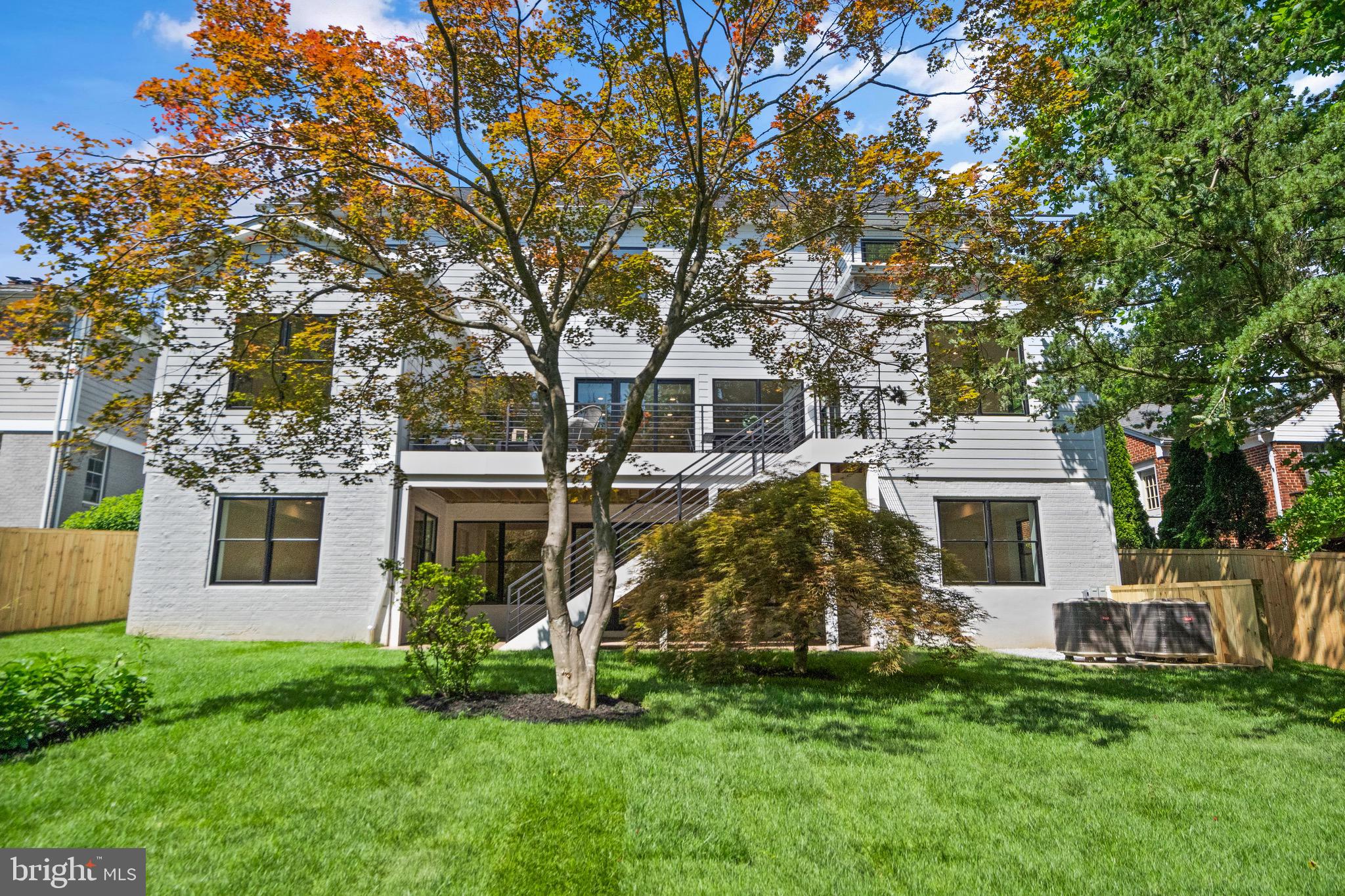 PARKWOOD - Residential