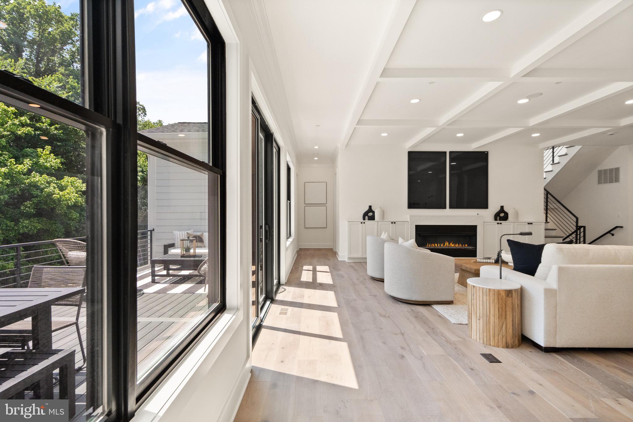 PARKWOOD - Residential