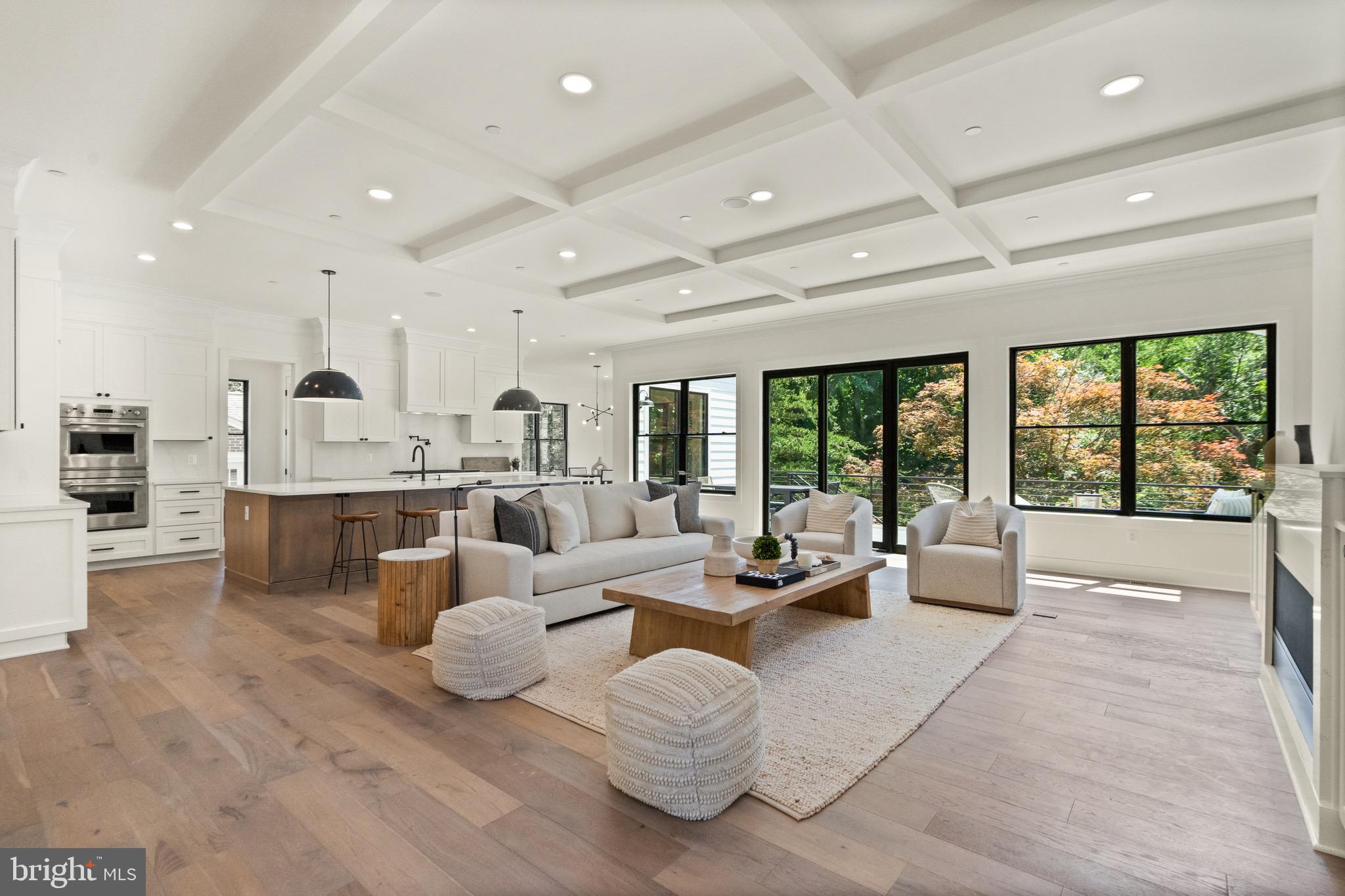 PARKWOOD - Residential