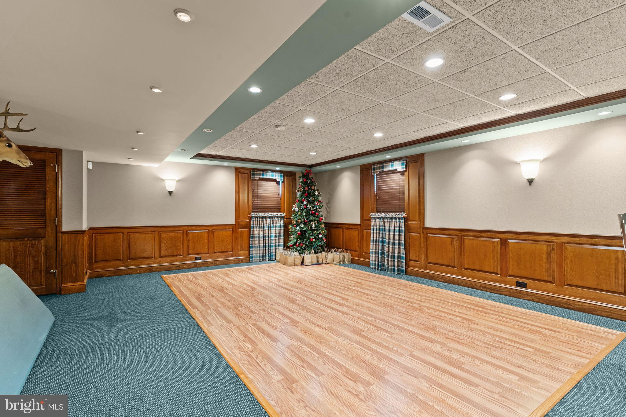 INVERNESS - Residential