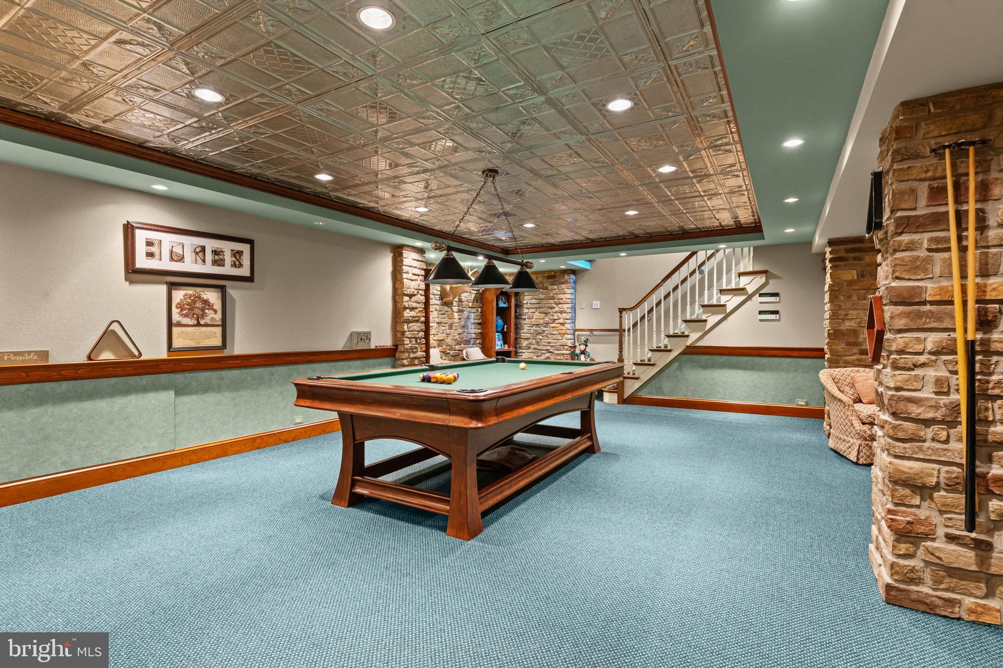 INVERNESS - Residential