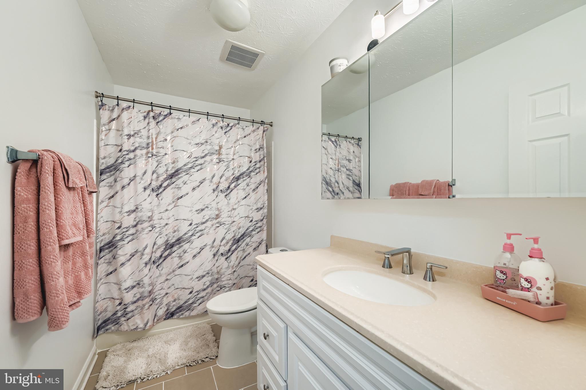 ECKER'S HOLLOW - Residential